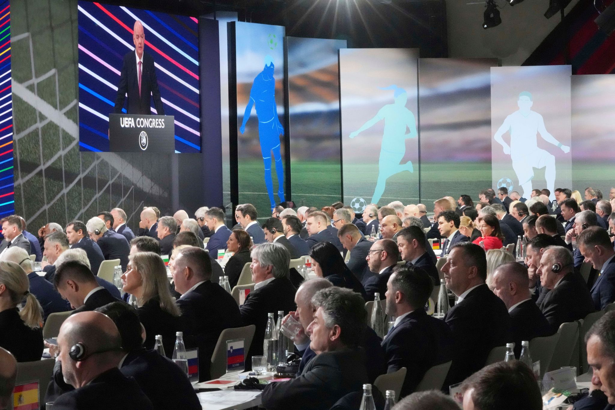 Infantino verrät: Frauen-WM 2035 in England