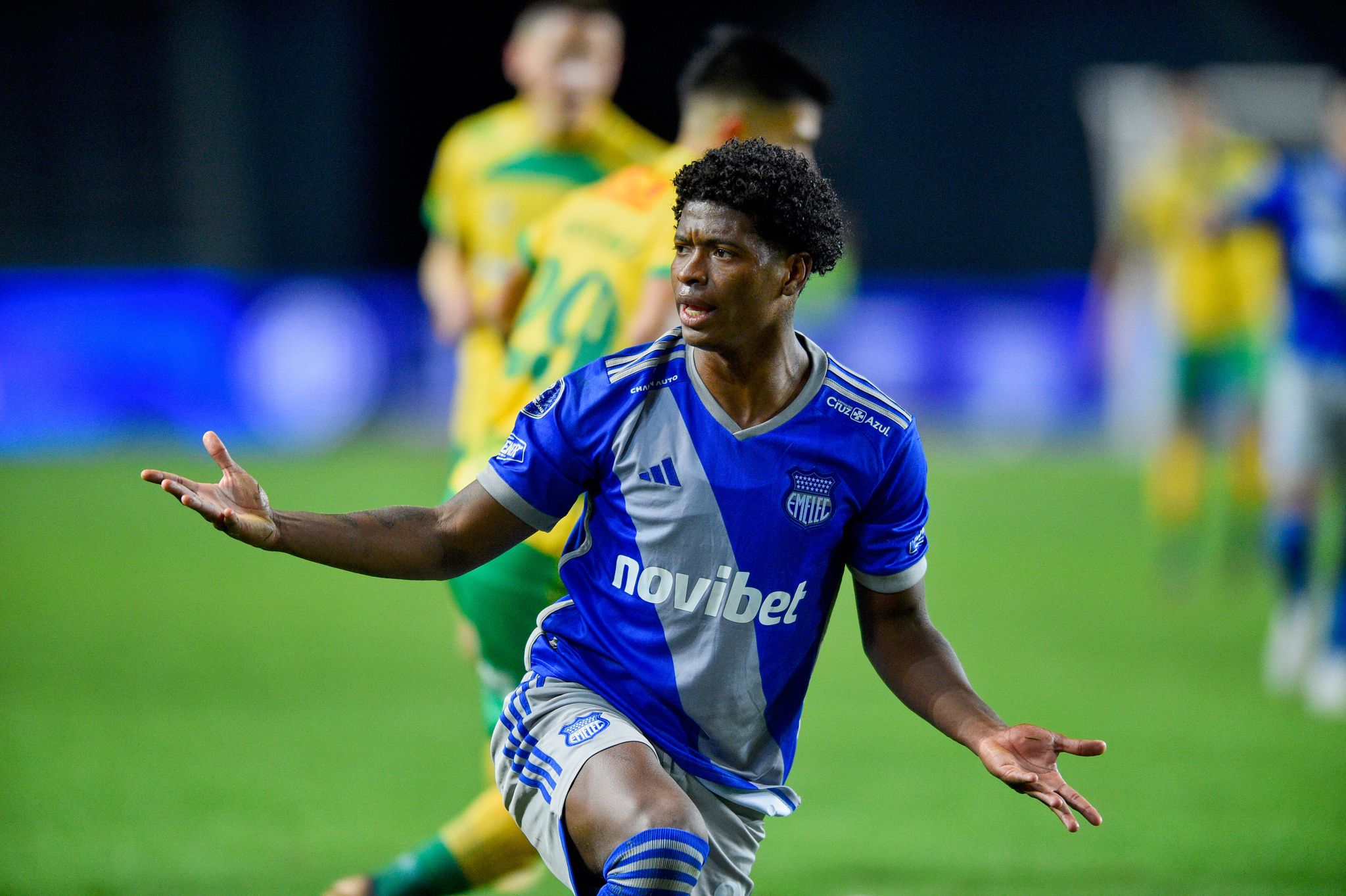 Familie von Fußballer in Ecuador nach Entführung befreit