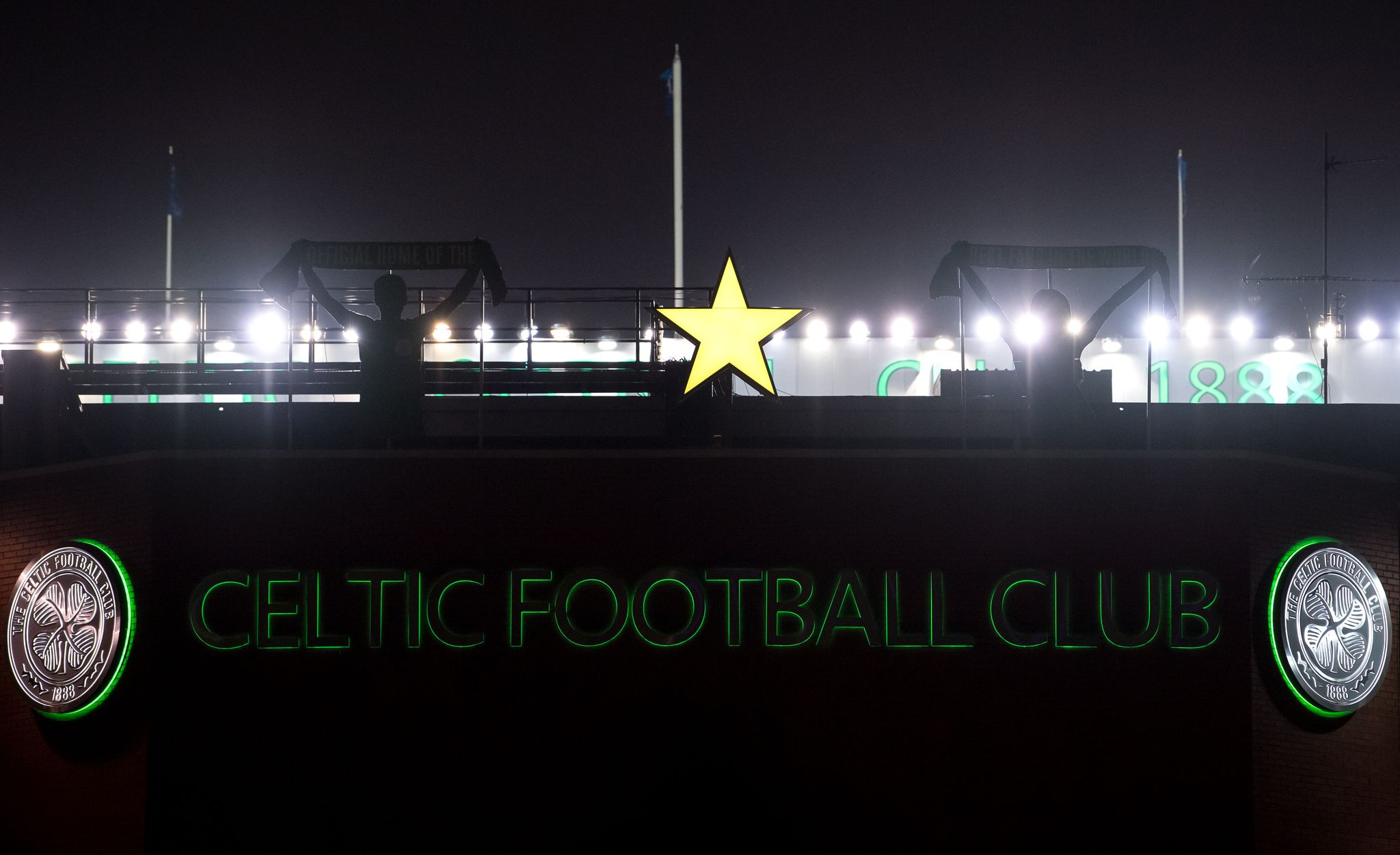 Celtic holt 55. Titel und zieht mit Rangers gleich