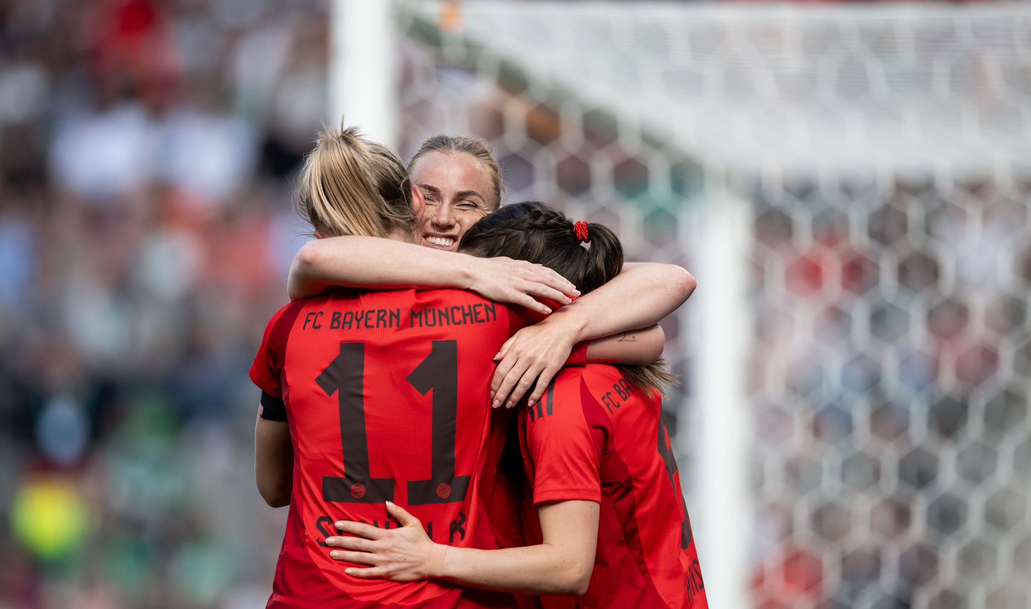 4:2 gegen Bremen: Bayern-Frauen machen Double perfekt