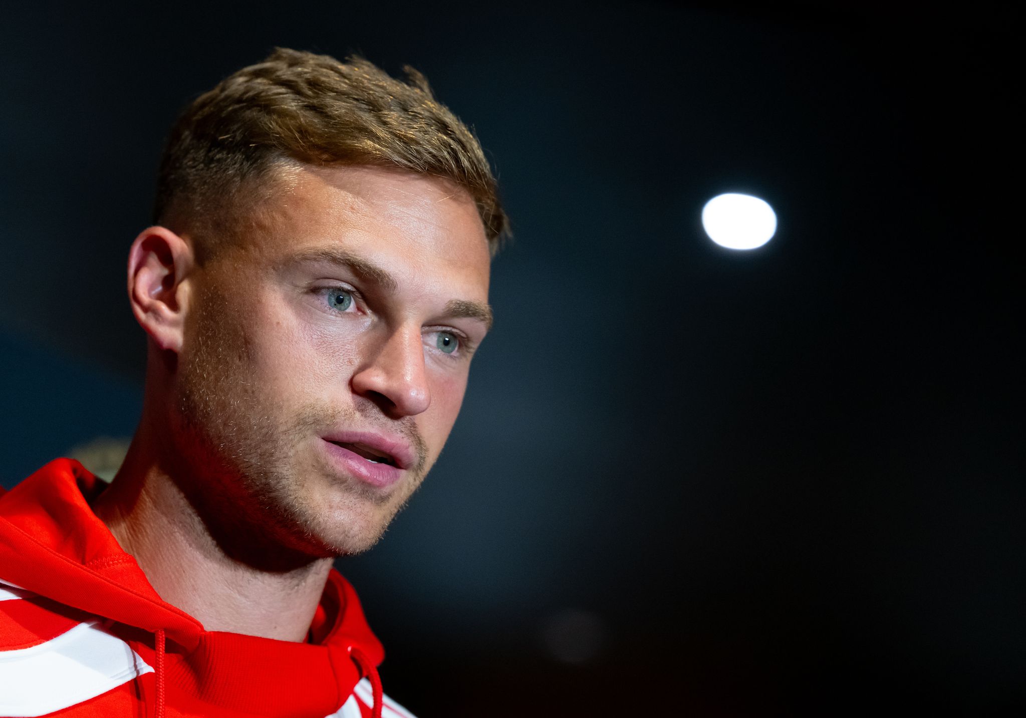 Kimmich staunt über Sané und mahnt: Bayern muss was tun