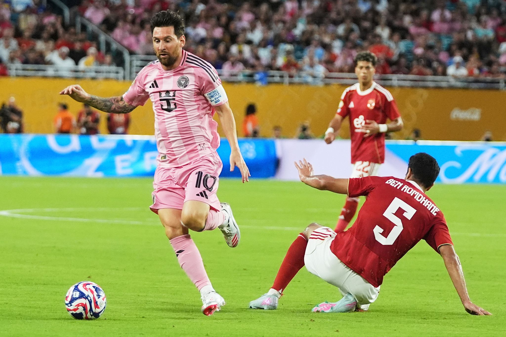 Trotz Messi: Wenig Spektakel zum Auftakt der Club-WM