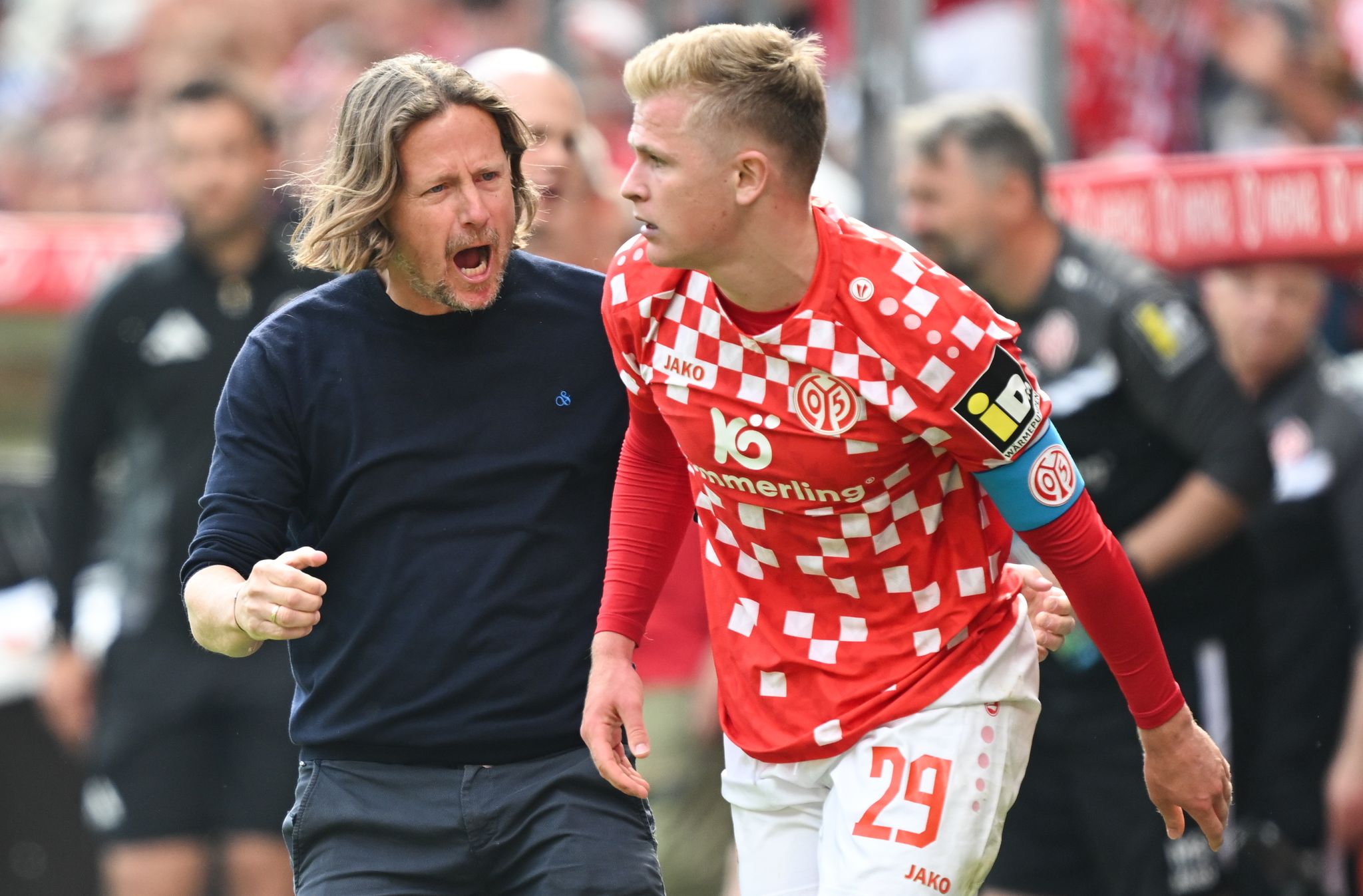 Wegen Burkardt: Mainz-Boss mit Spitze Richtung Frankfurt