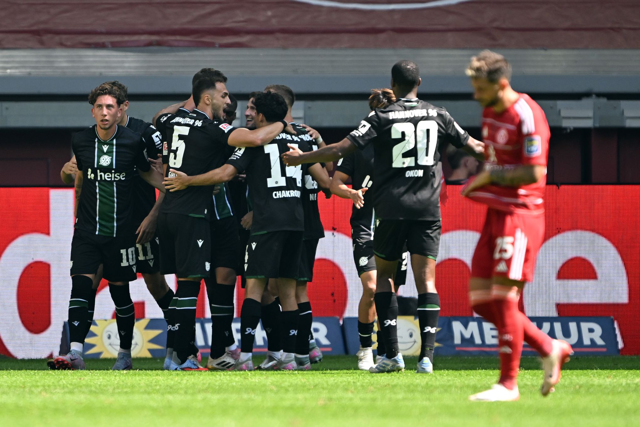 Hannover feiert zweiten Sieg – Fortuna mit nächstem Dämpfer