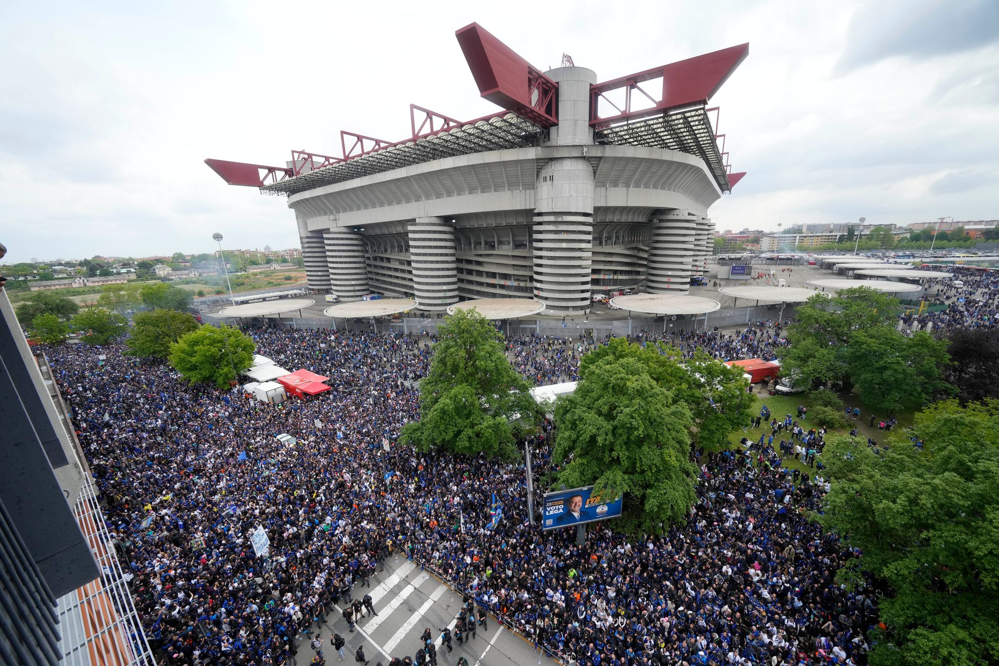 Neubau geplant: Mailand verkauft Fußballstadion San Siro