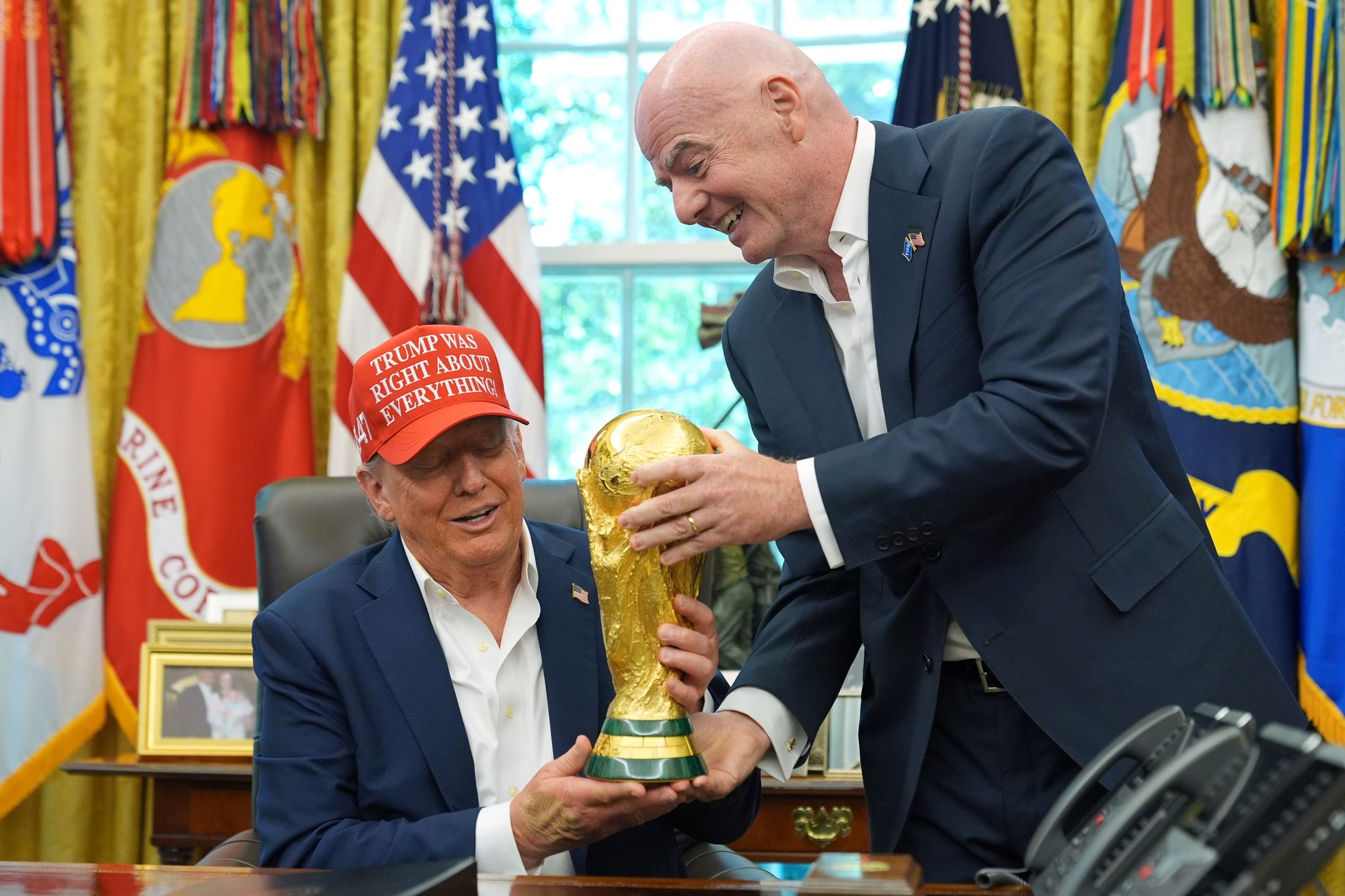 Anruf bei FIFA-Chef? Trump droht WM-Gastgeberstädten