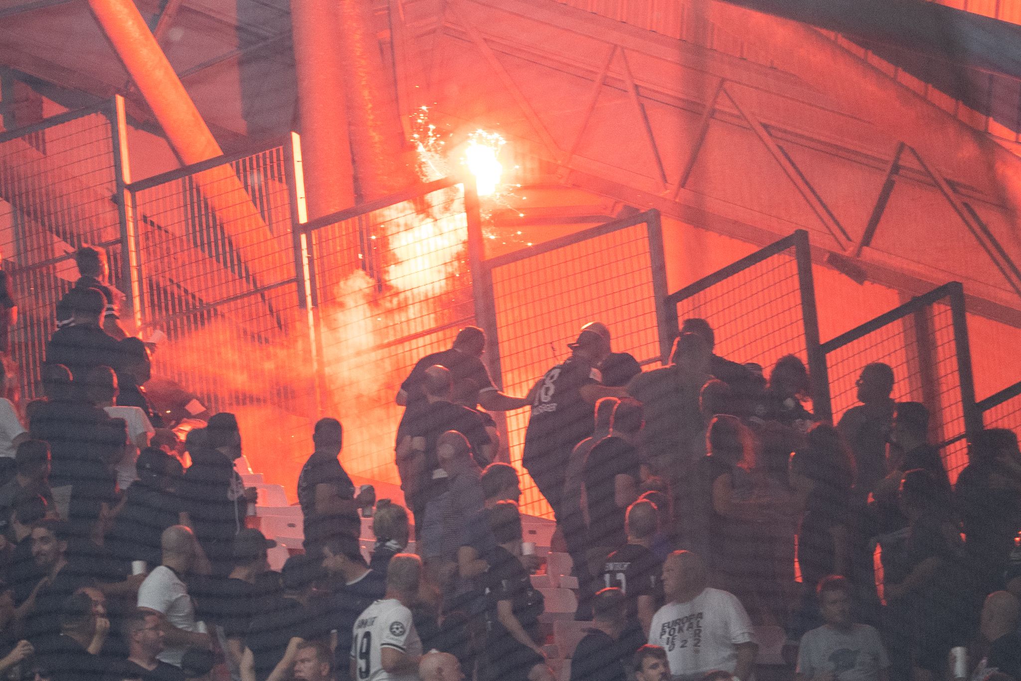 Krawalle in Tel Aviv – Stadtderby nach Gewalt abgesagt
