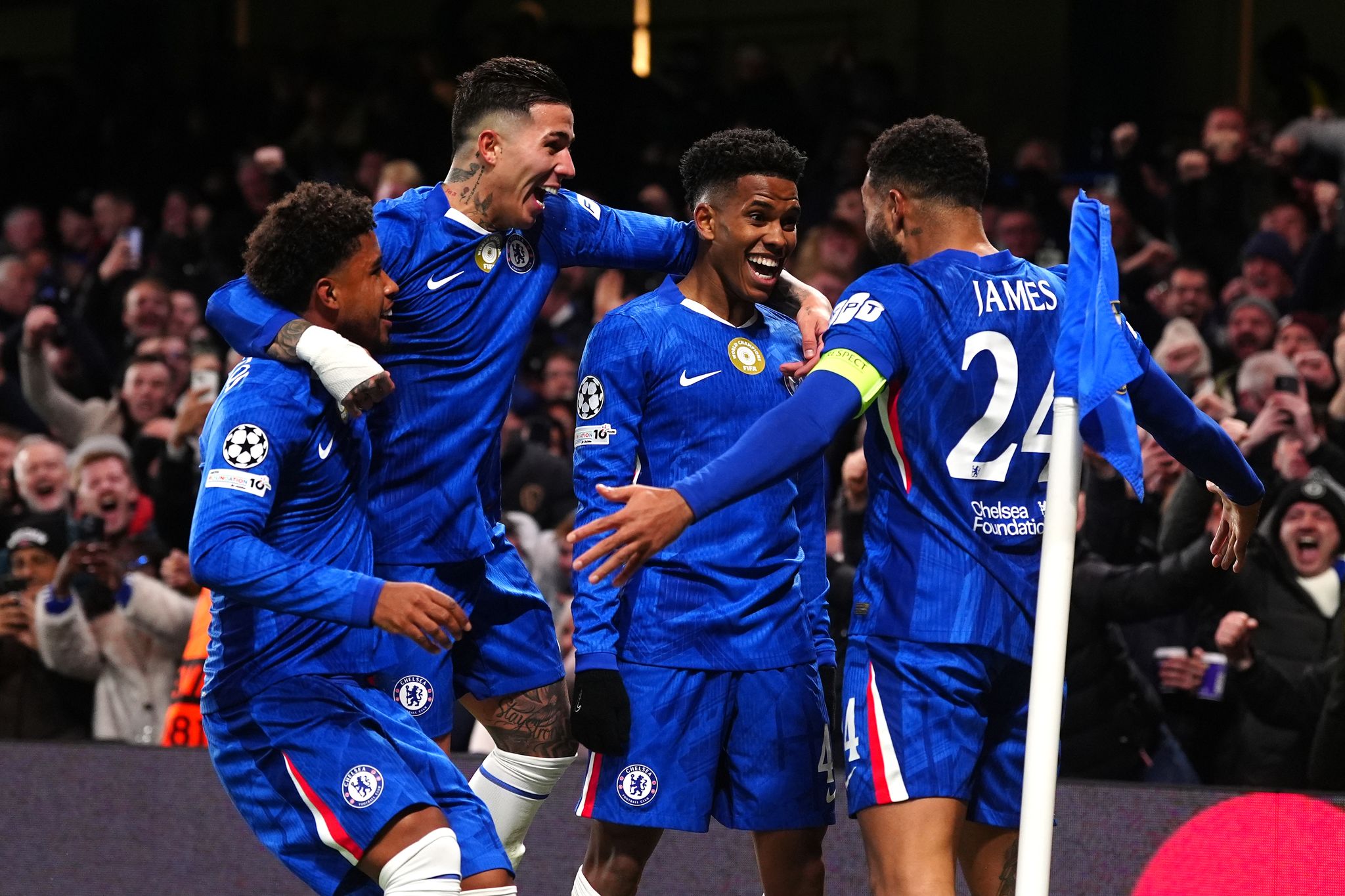 Chelsea fügt Barcelona klare Niederlage zu