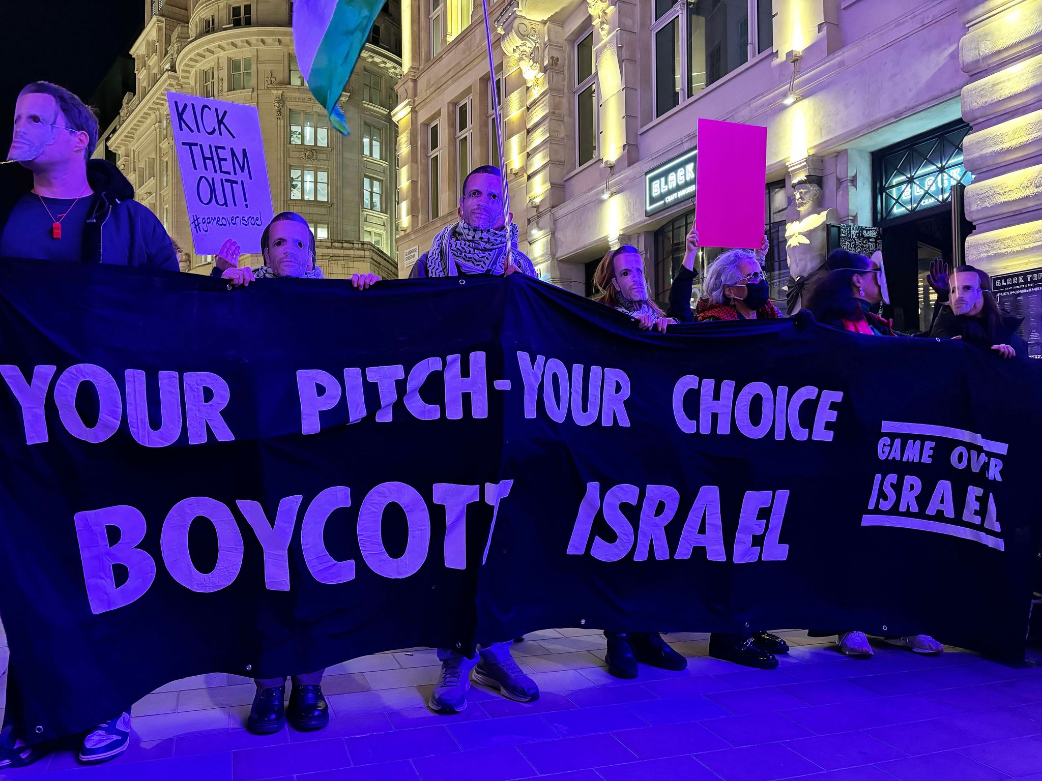 Palästina-Protest vor EM-Auftaktveranstaltung in London