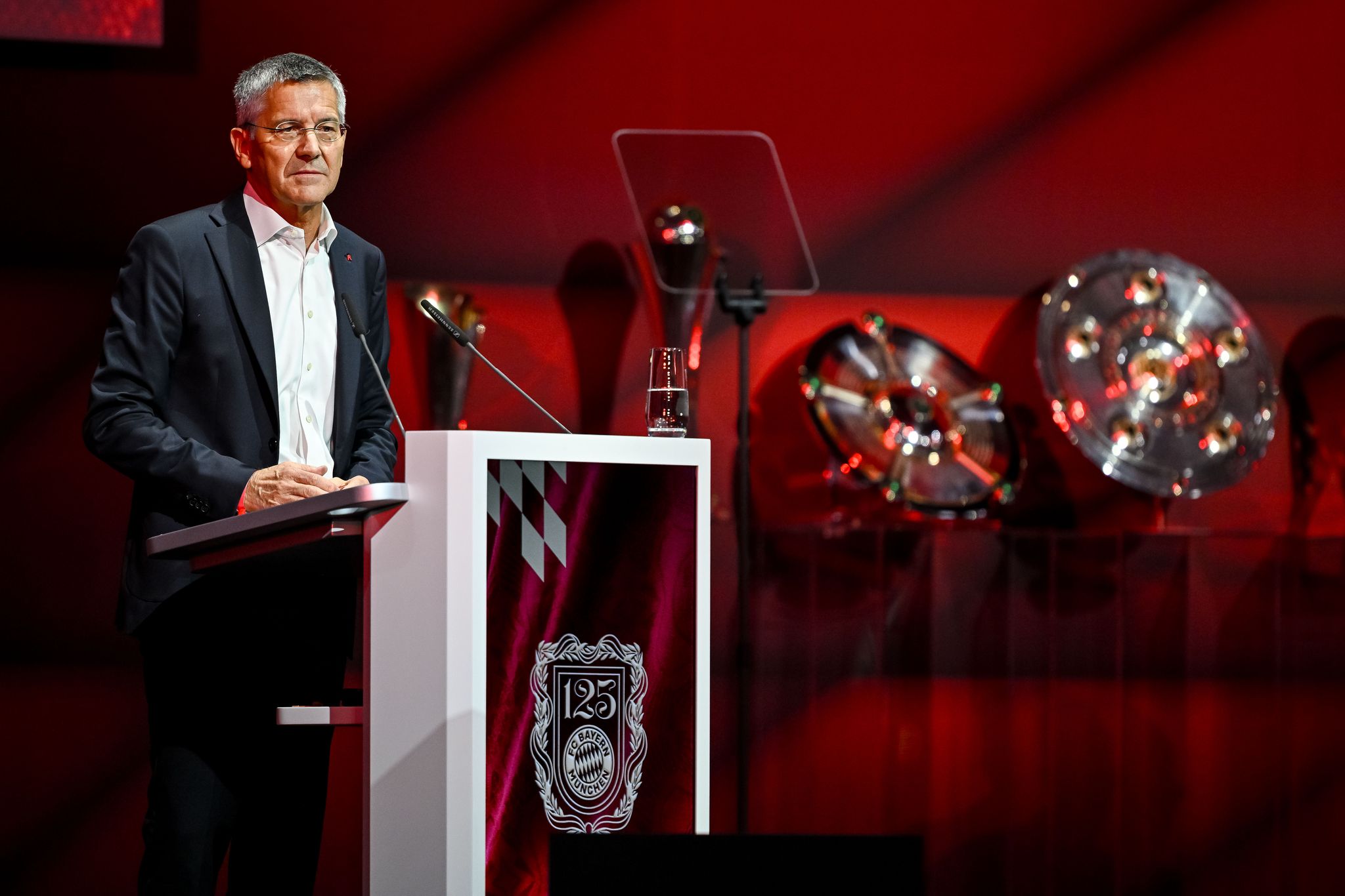 Hainer mit großer Mehrheit als Bayern-Präsident bestätigt