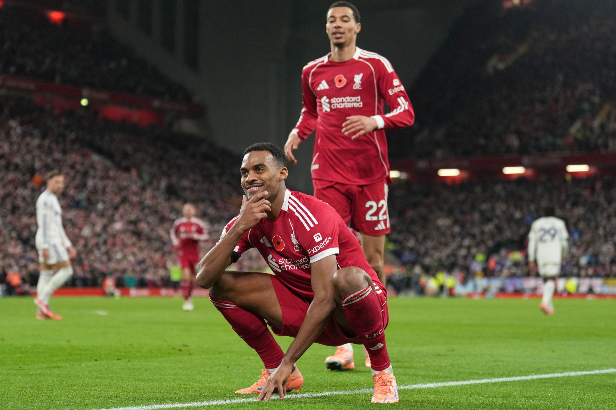 2:0 gegen Aston Villa: Liverpool beendet Niederlagen-Serie