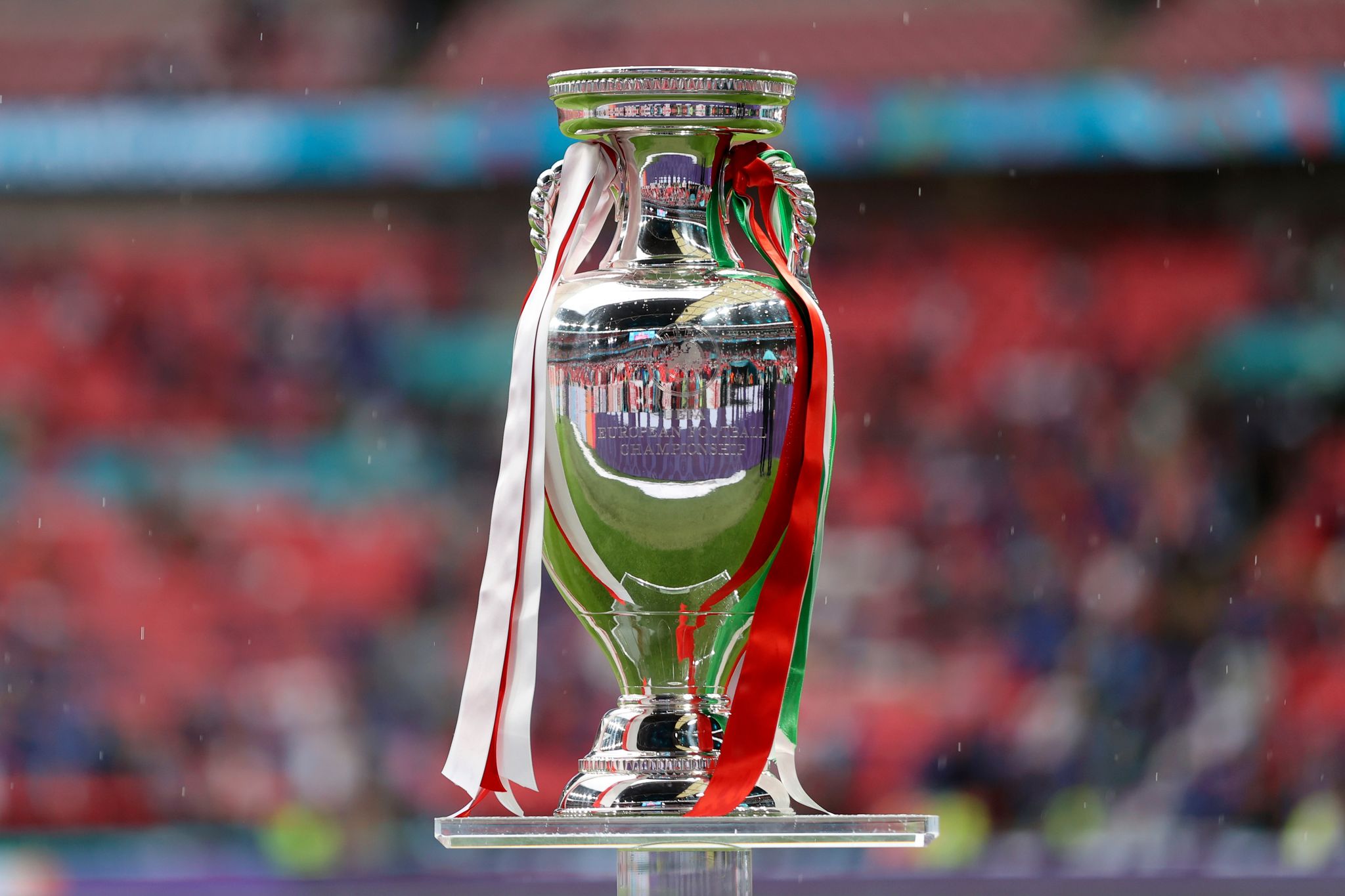 Fußball-EM 2028 mit Finalrunde im Wembley-Stadion