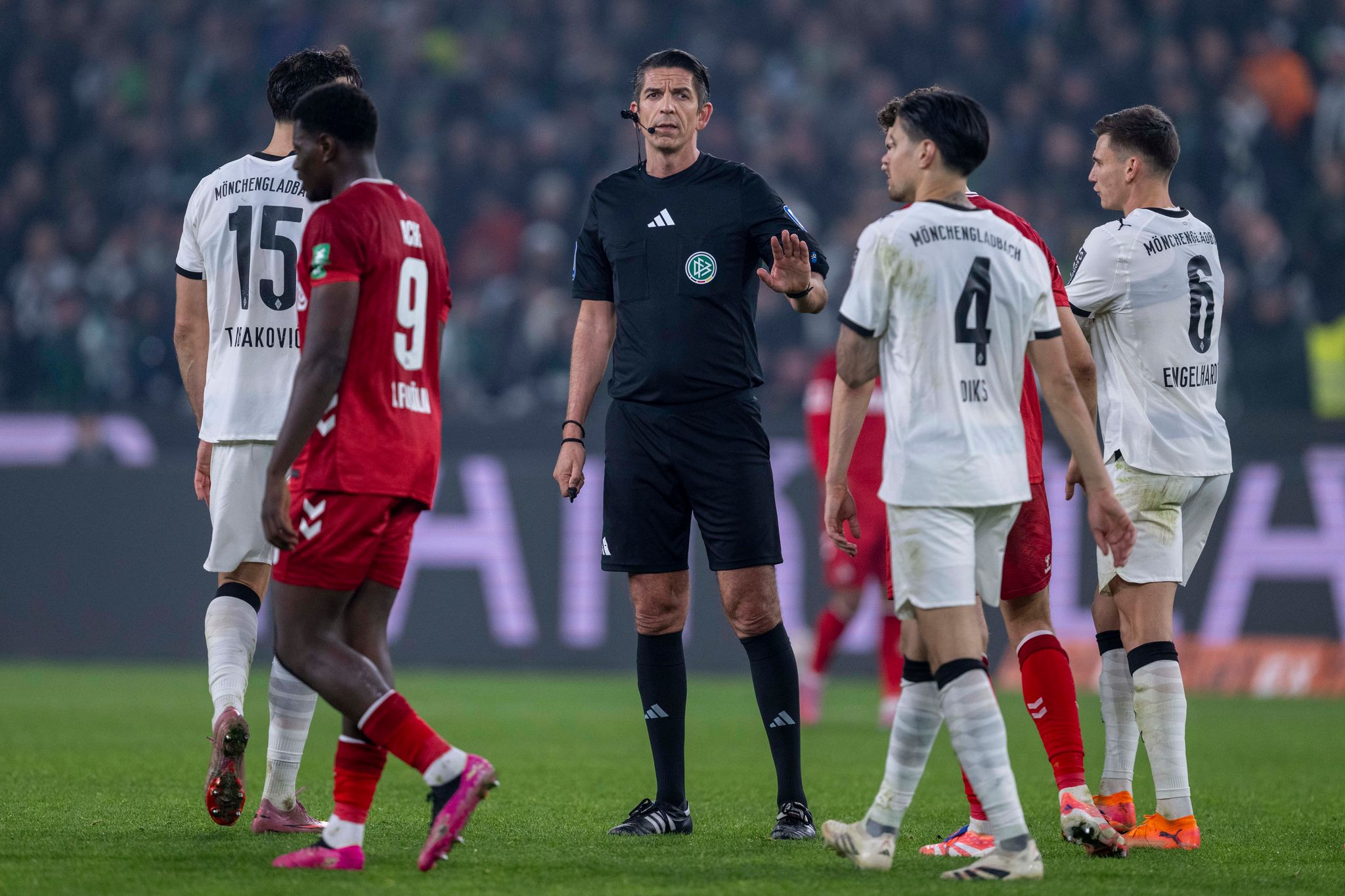 Kölner Ärger über Elfmeter – Kwasniok: «Ich hasse den VAR»