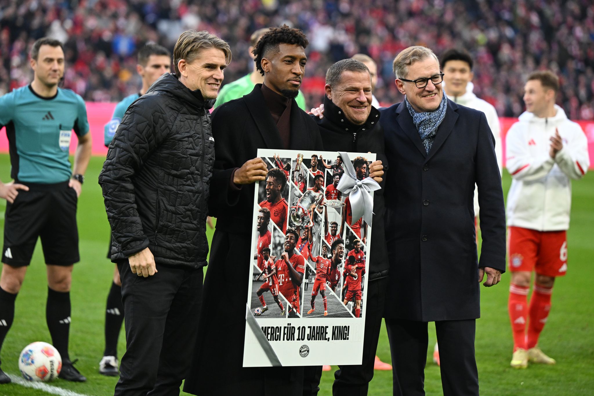 FC Bayern verabschiedet Coman – Blumen fürs Töchterchen