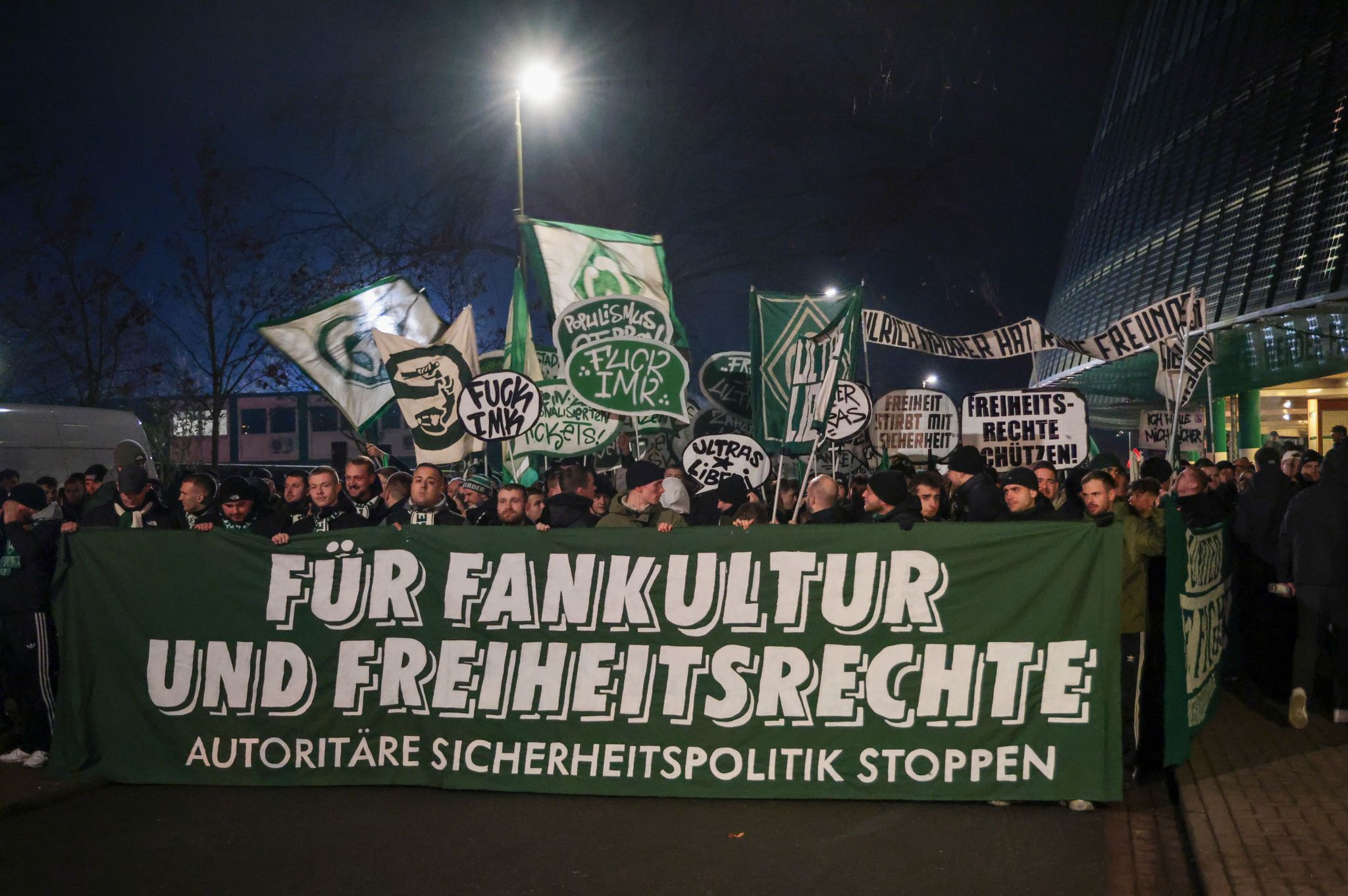 Fans kritisieren Minister: «Trotzreaktion ohne Einsehen»