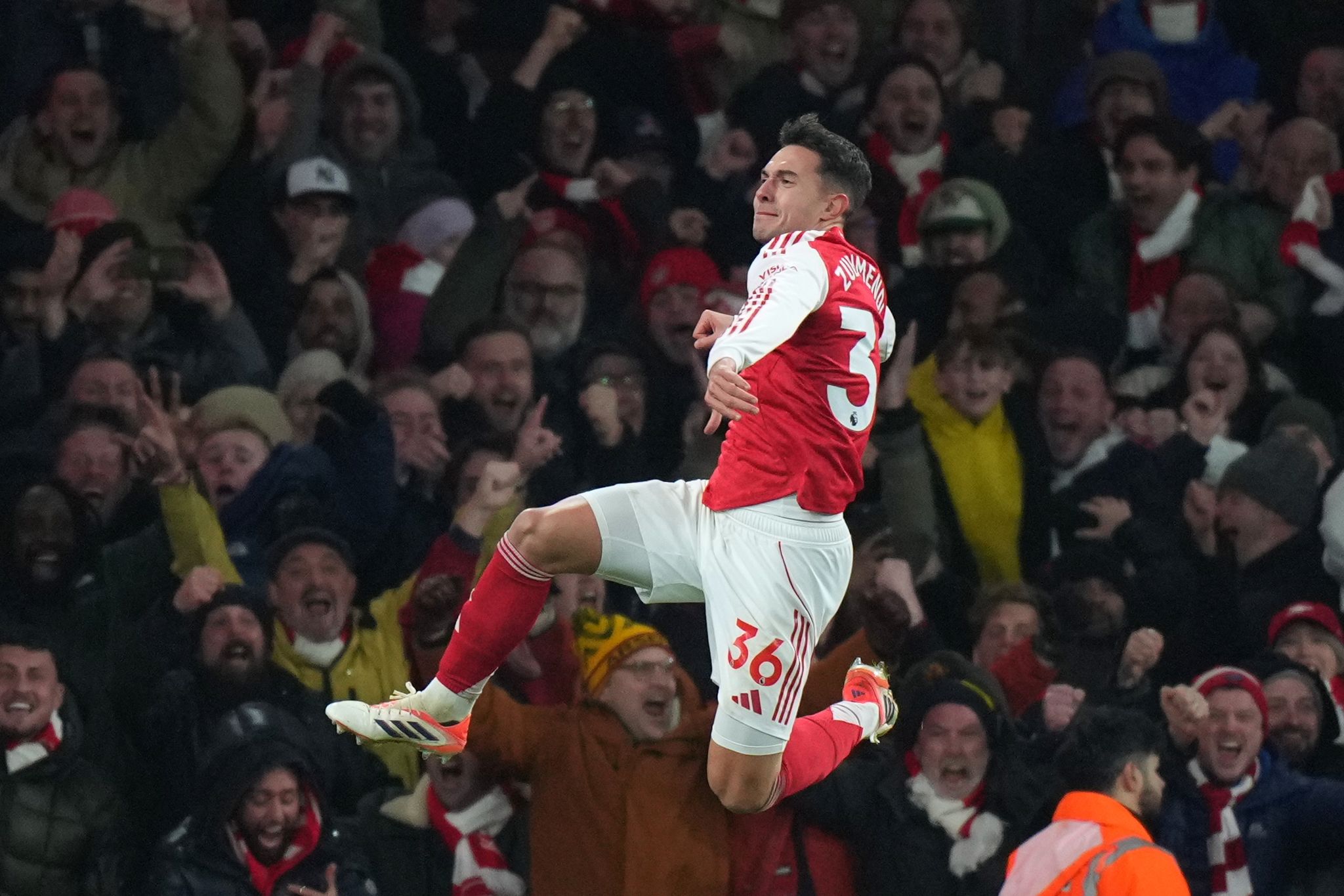 Tabellenführer Arsenal deklassiert Aston Villa mit 4:1