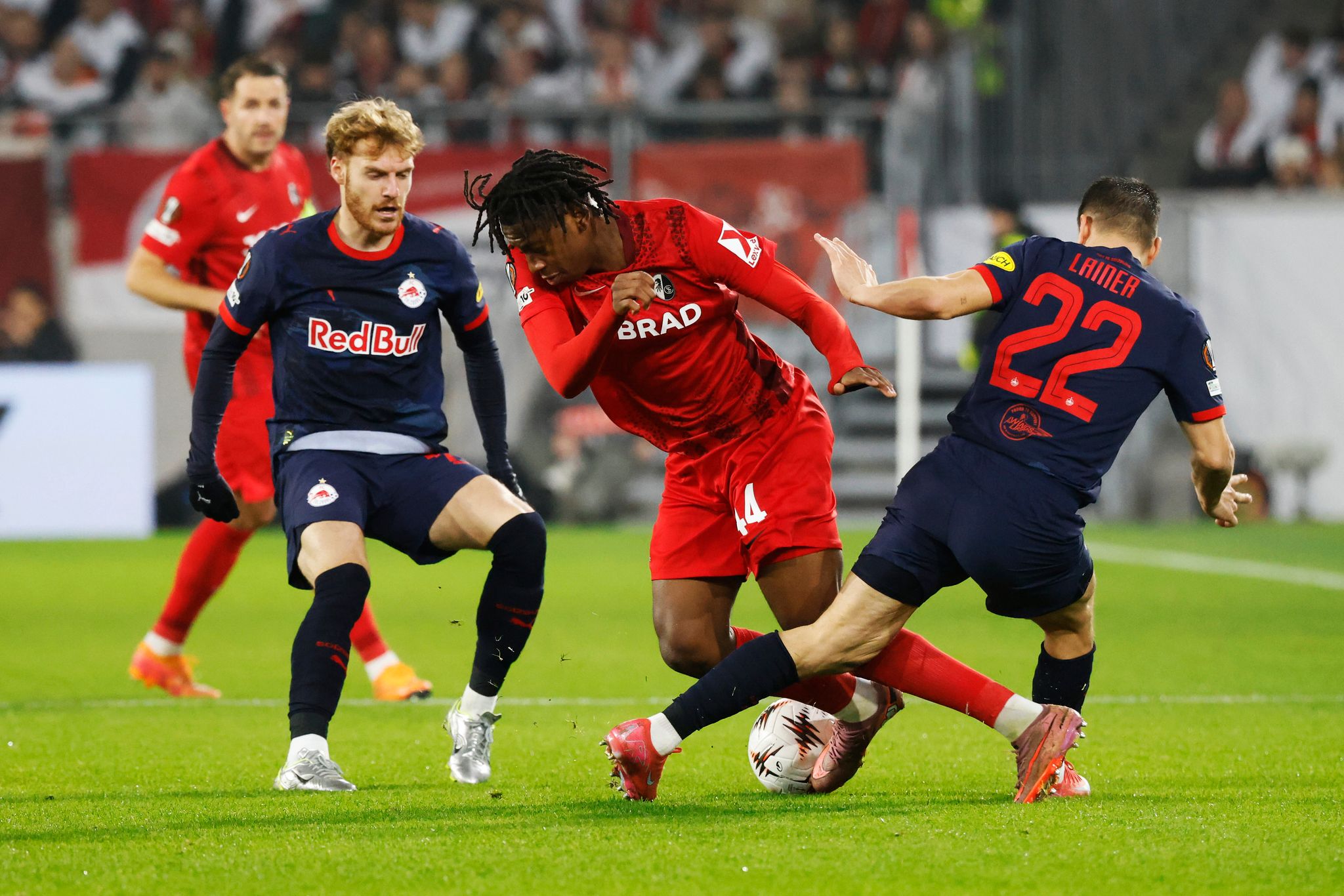 Heimstarke Freiburger in Europa League vorzeitig weiter