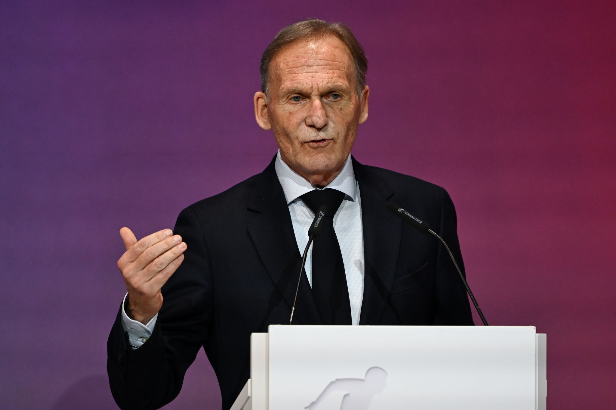 DFL will trotz Rekordergebnis für Krisen vorsorgen