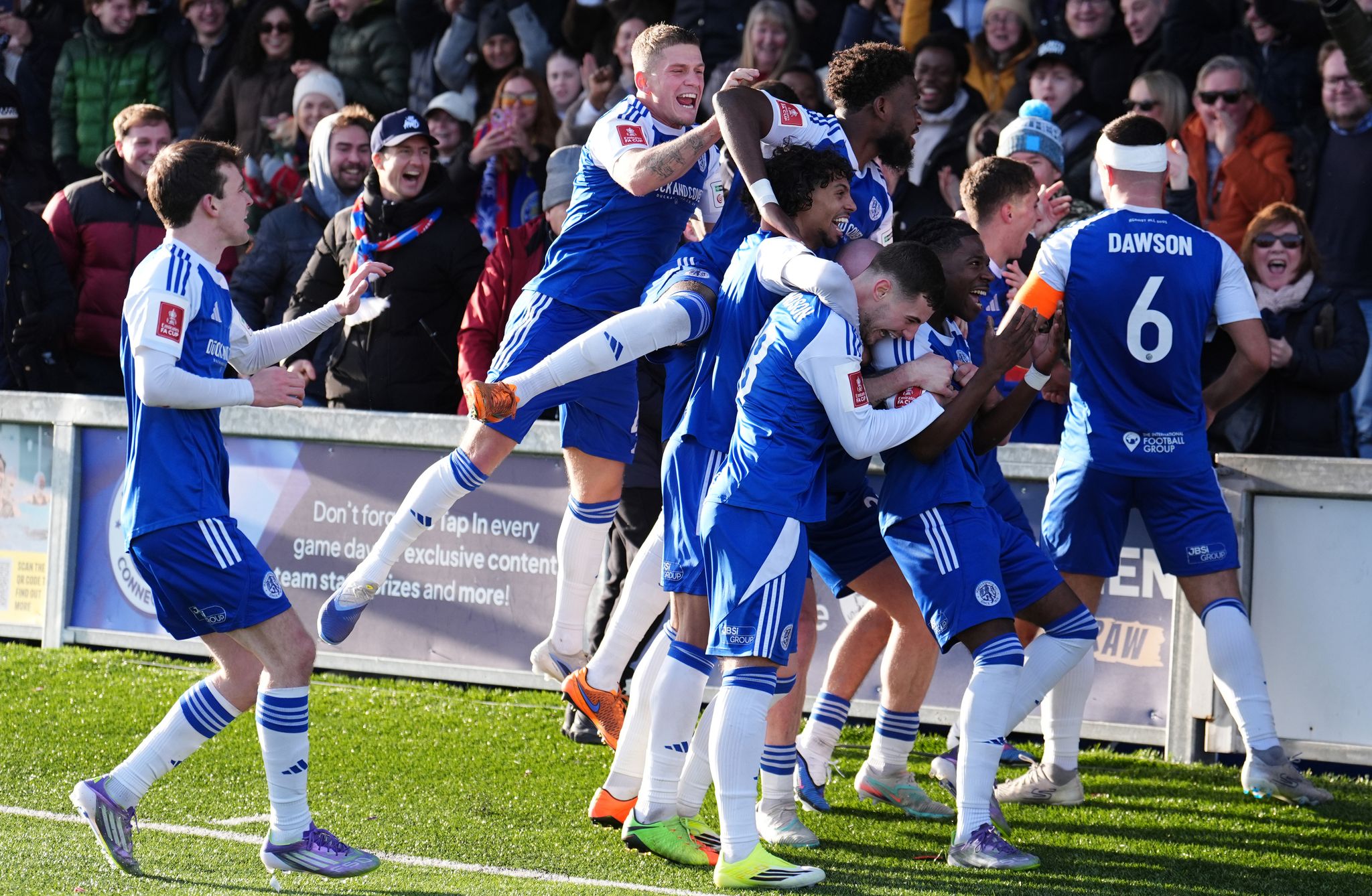 Macclesfield feiert Pokalsensation gegen Glasner-Club