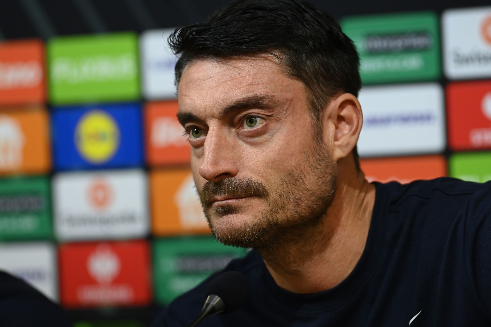 Eintracht Frankfurt holt Spanier Riera als neuen Trainer
