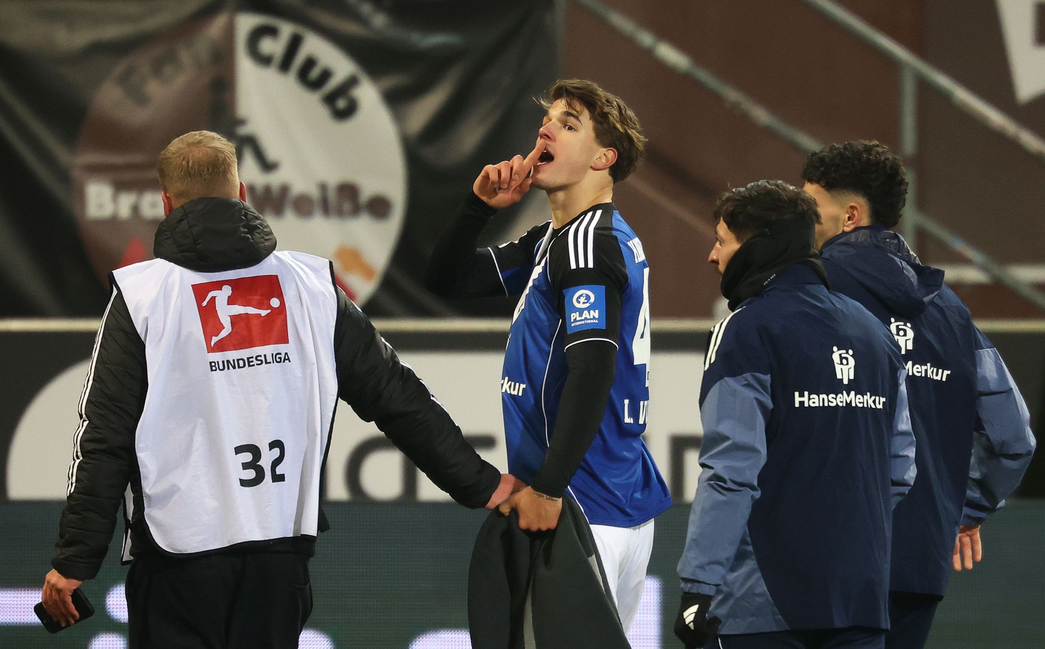 HSV-Trainer kann Vuskovic‘ Wut nach dem Derby verstehen
