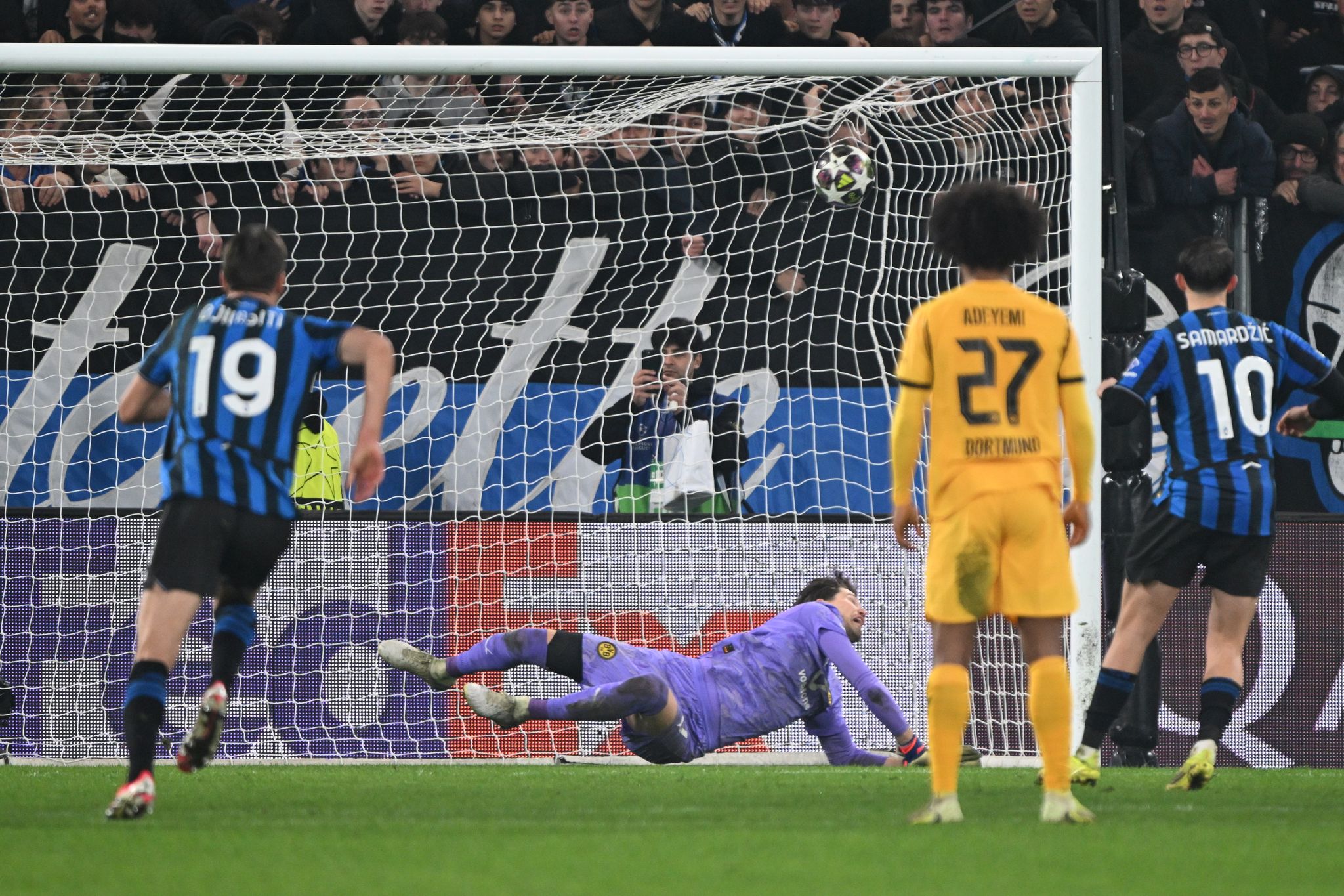Torwart Kobel zu BVB-Aus: «Nehme das auf meine Kappe»