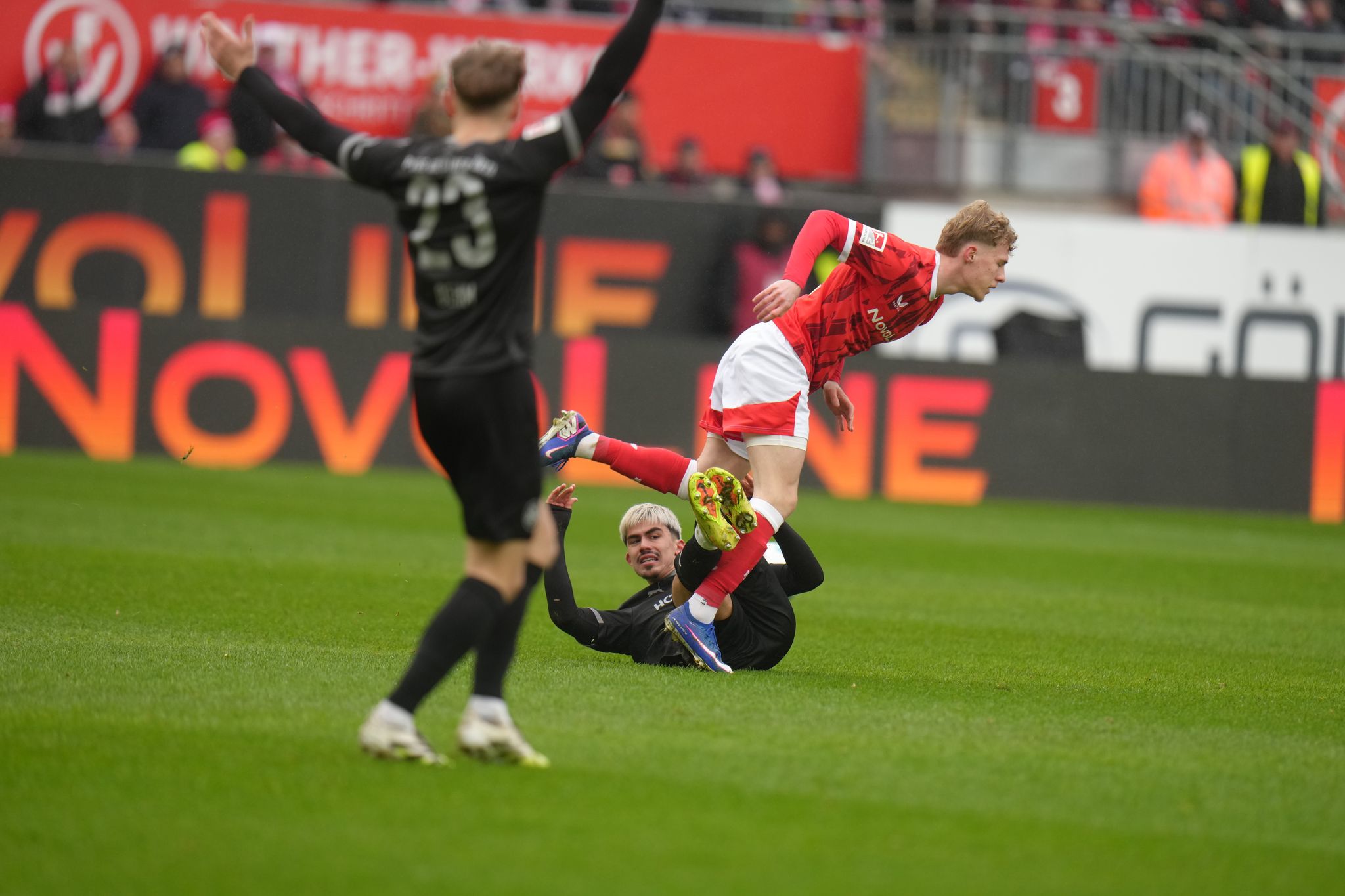 Pflichtsieg: Kaiserslautern gewinnt 1:0 gegen Fürth