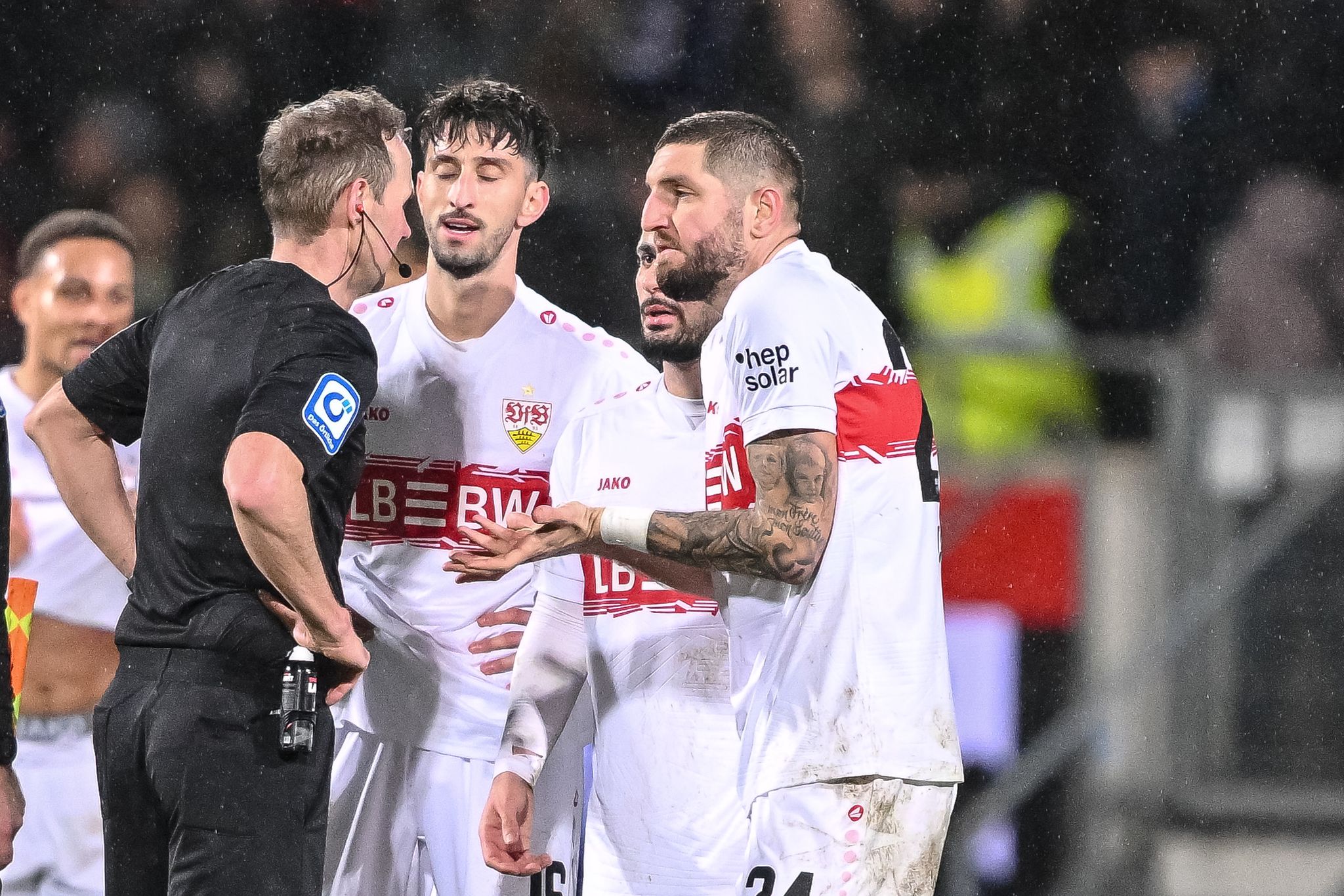 Große VAR-Wut – Demirovic schimpft: «Mittlerweile Quatsch»