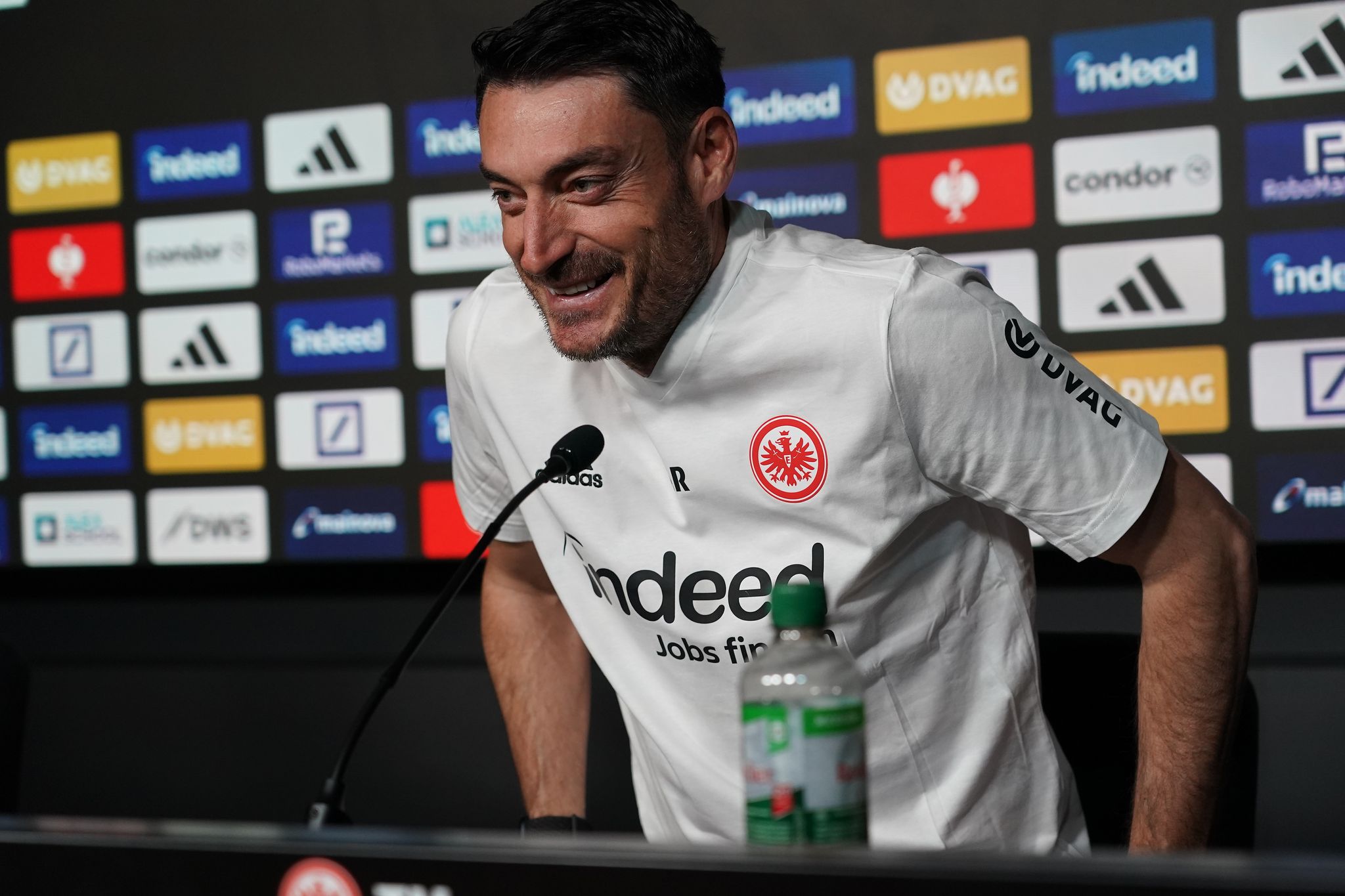 Mit Zauberstab? Riera will die Eintracht aus der Krise holen