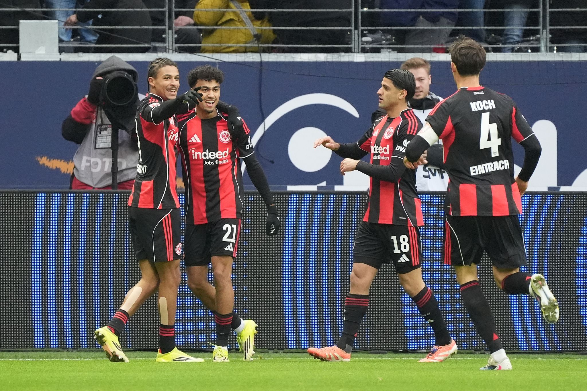 Ende des Fluchs: Frankfurt feiert ersten Sieg im neuen Jahr