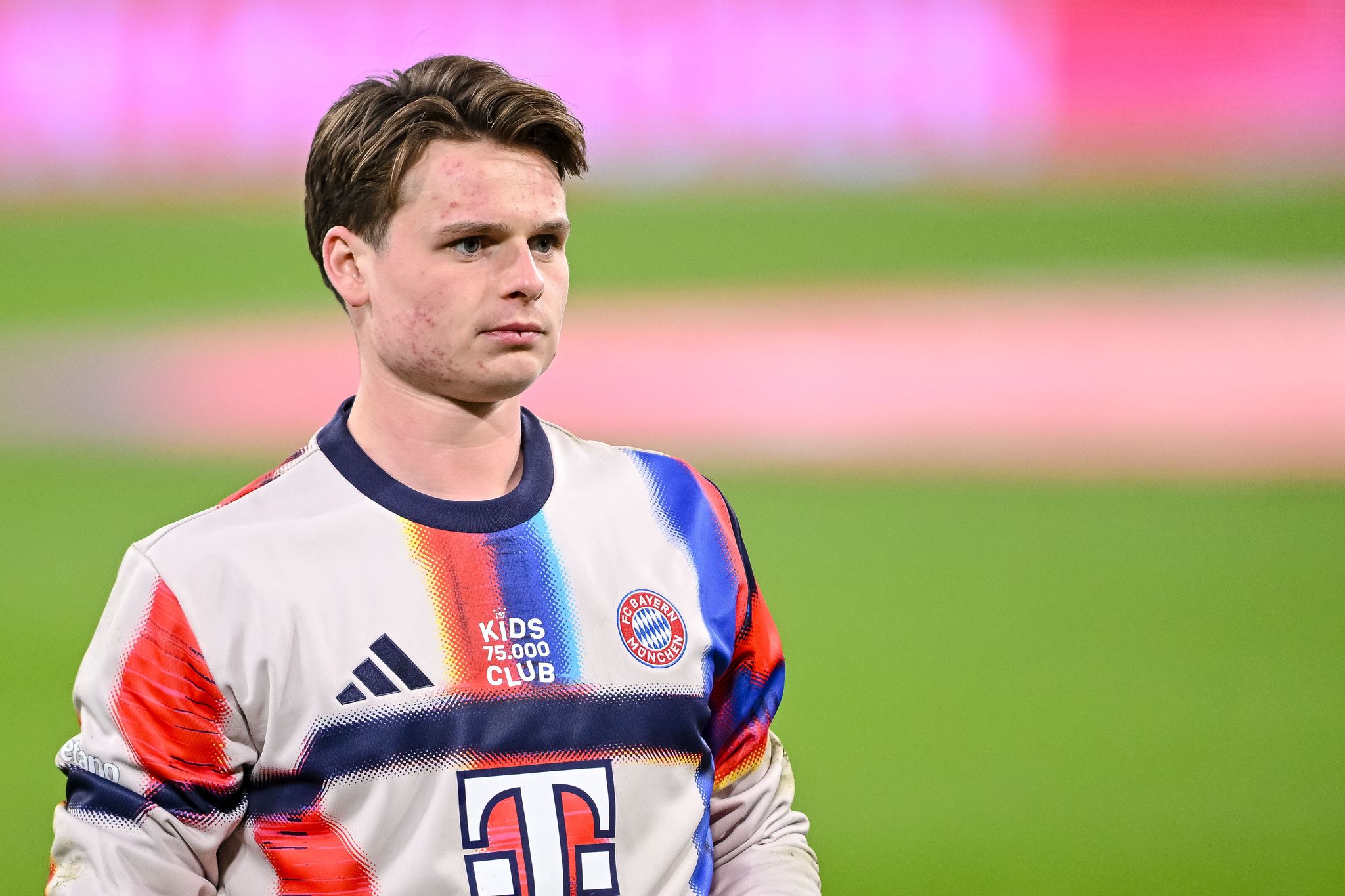Medien: Urbig kehrt beim FC Bayern ins Tor zurück