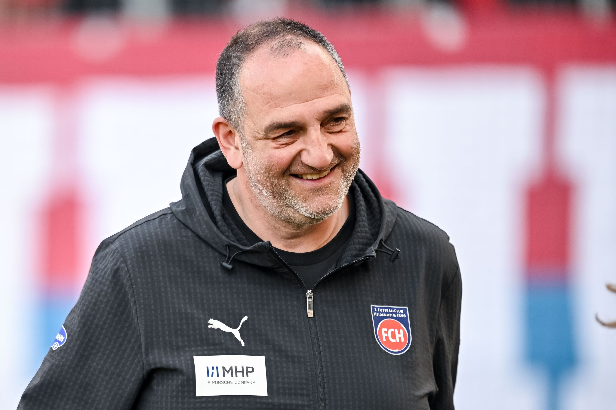 Schmidt bleibt auch bei Abstieg Heidenheim-Trainer