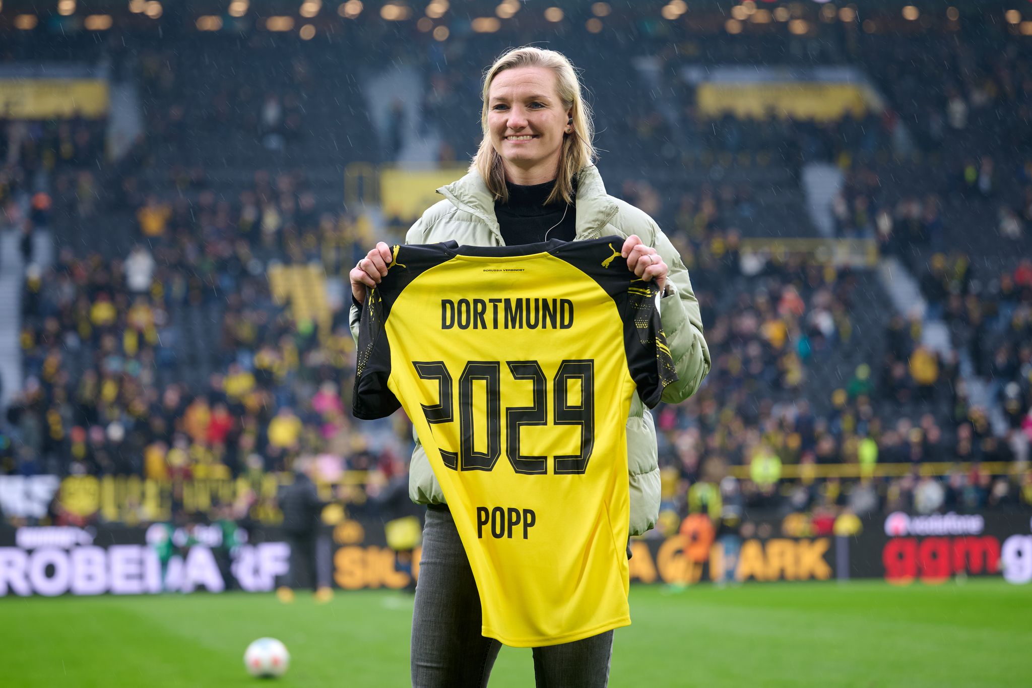 Alexandra Popp wechselt aus Wolfsburg zu Borussia Dortmund