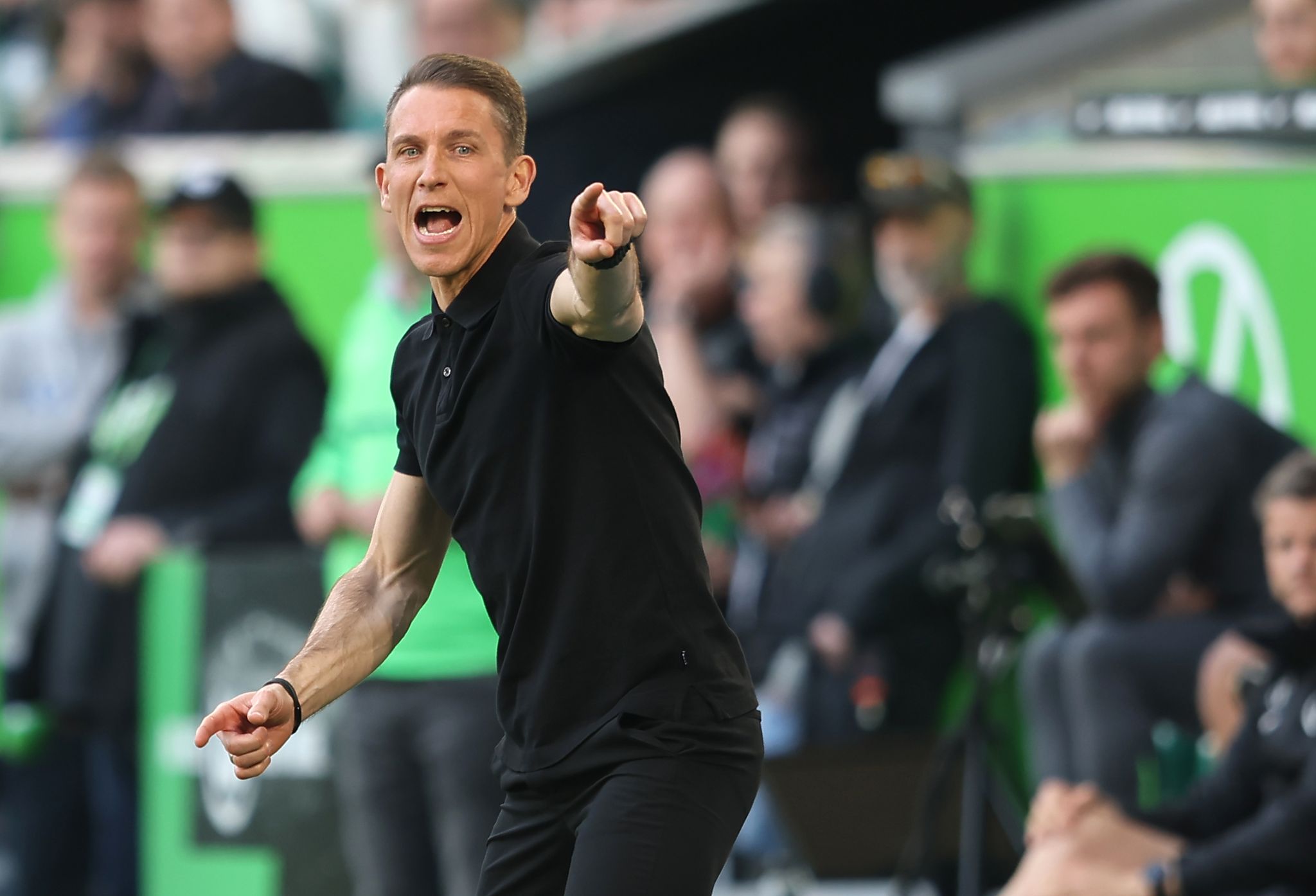 Bauer vor dem Aus: Wolfsburg verliert auch gegen HSV