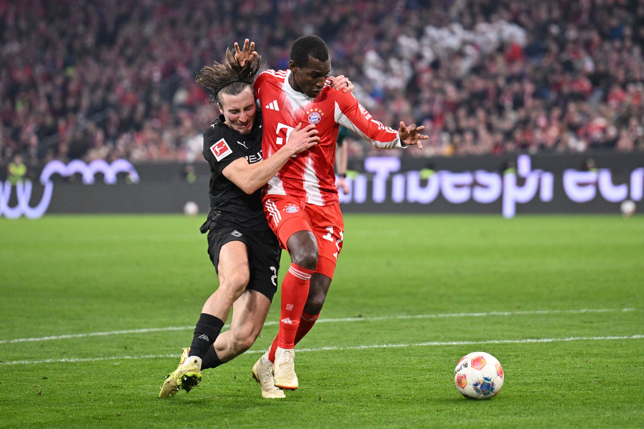 Gladbacher Unmut über Rot für Reitz: «Extrem hart»