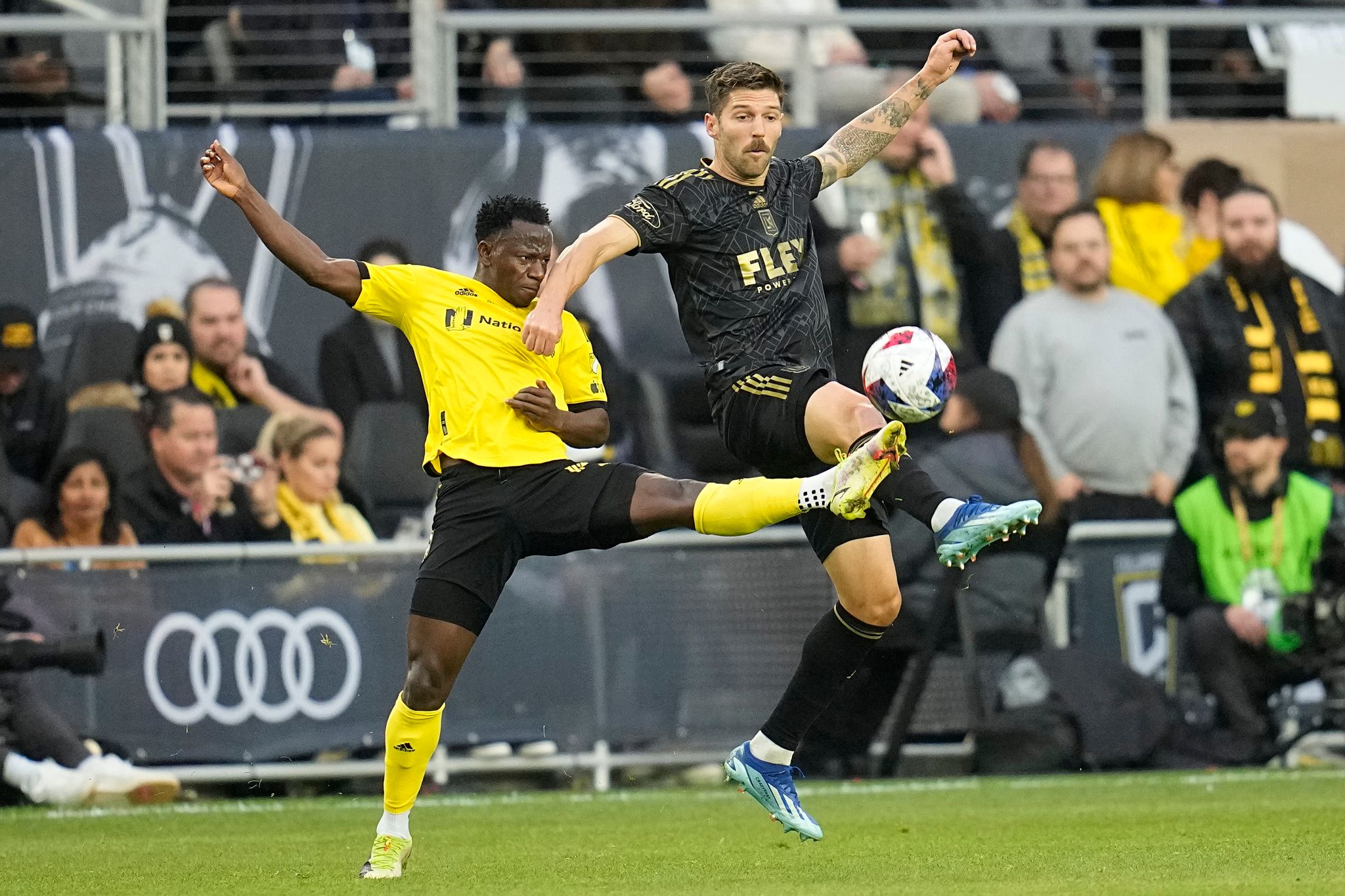 Sportwetten: Fußball-Profis in den USA lebenslang gesperrt