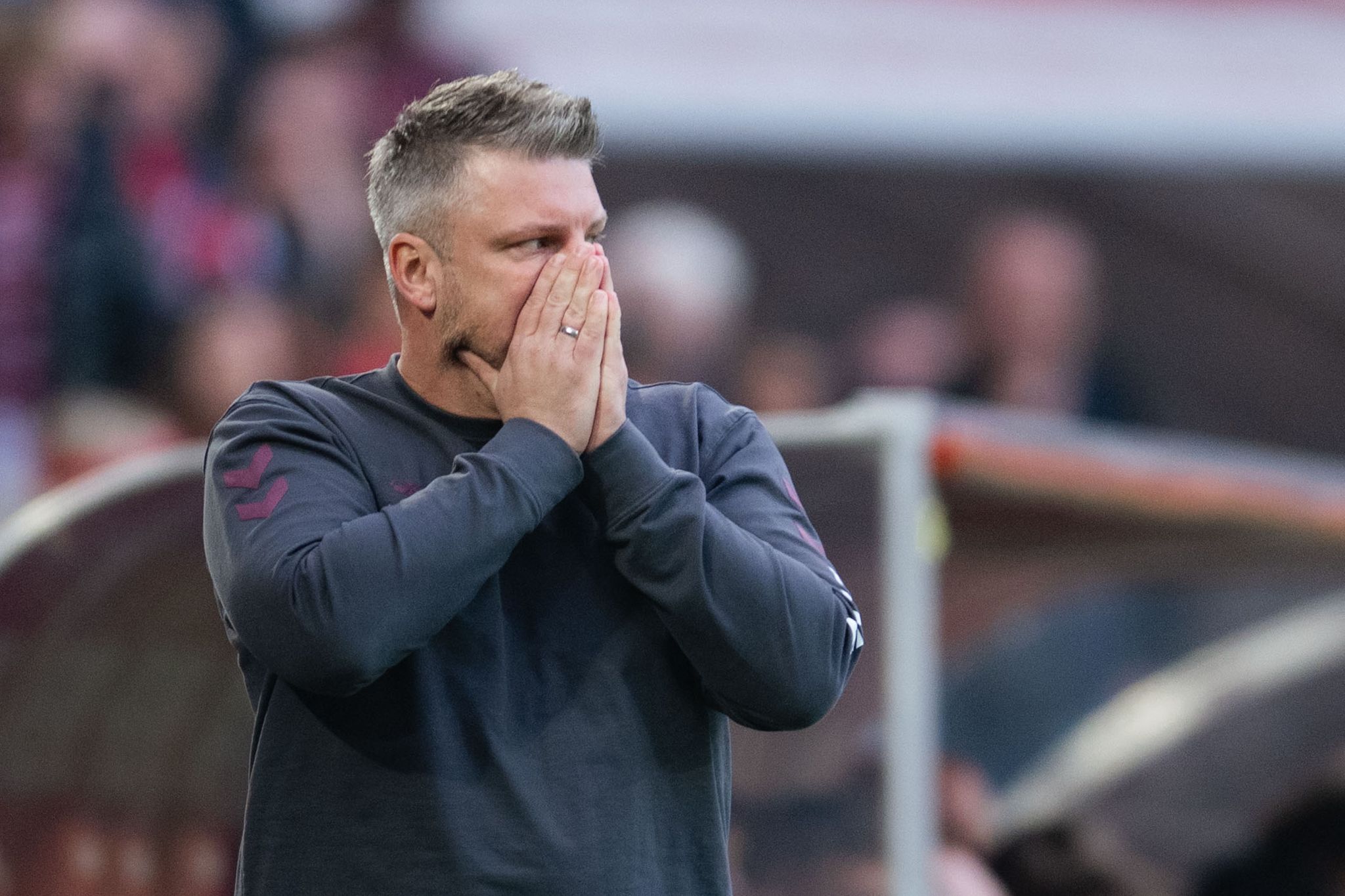 Aus für Kwasniok – Assistent übernimmt Köln im Abstiegskampf