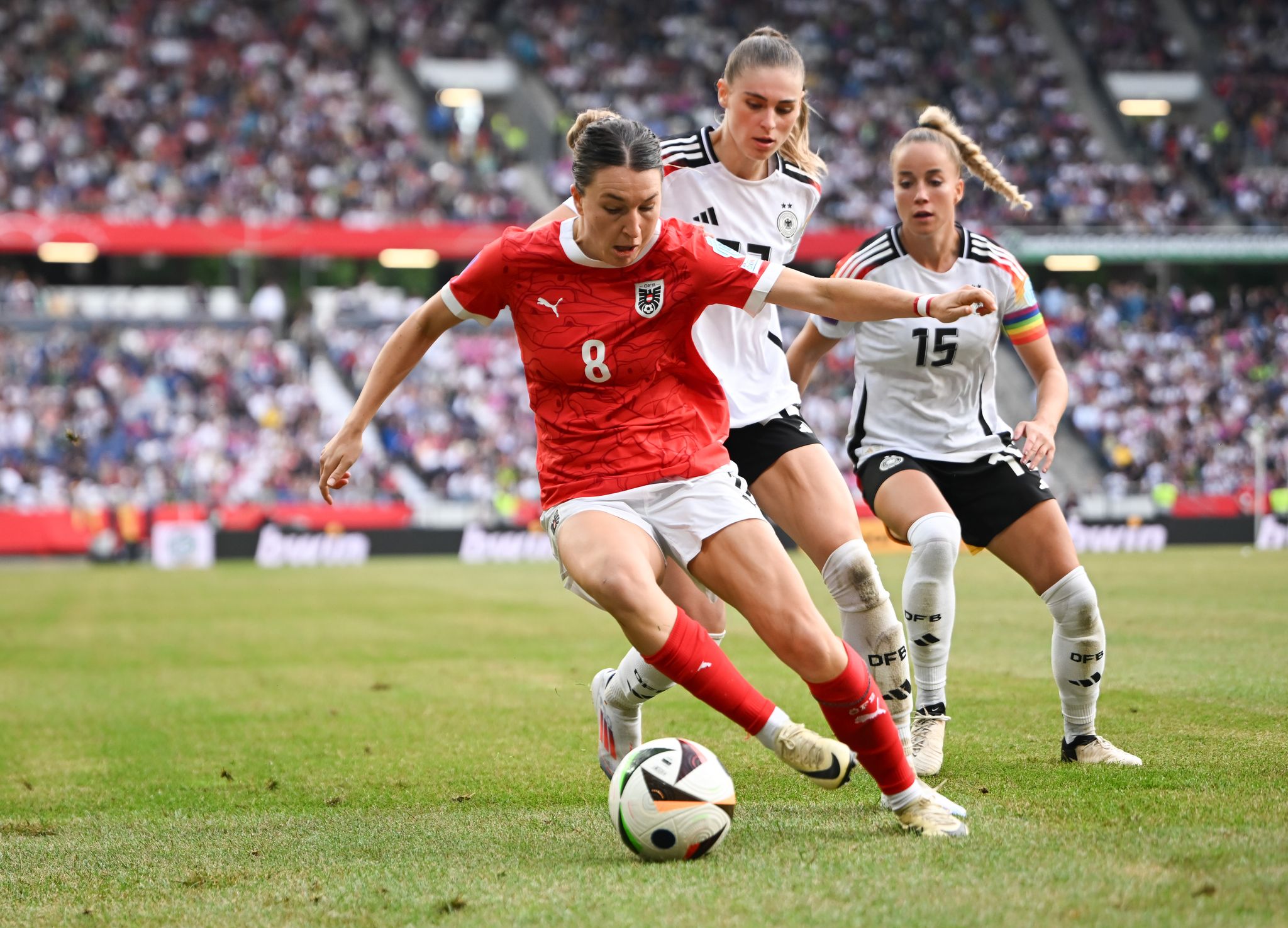 Österreichs Fußballerinnen kämpfen mit Krise und Missständen