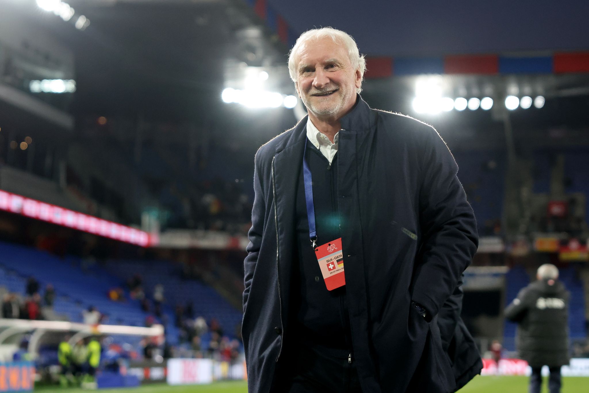 Für wen Rudi Völler auf sein Stadionticket verzichten würde