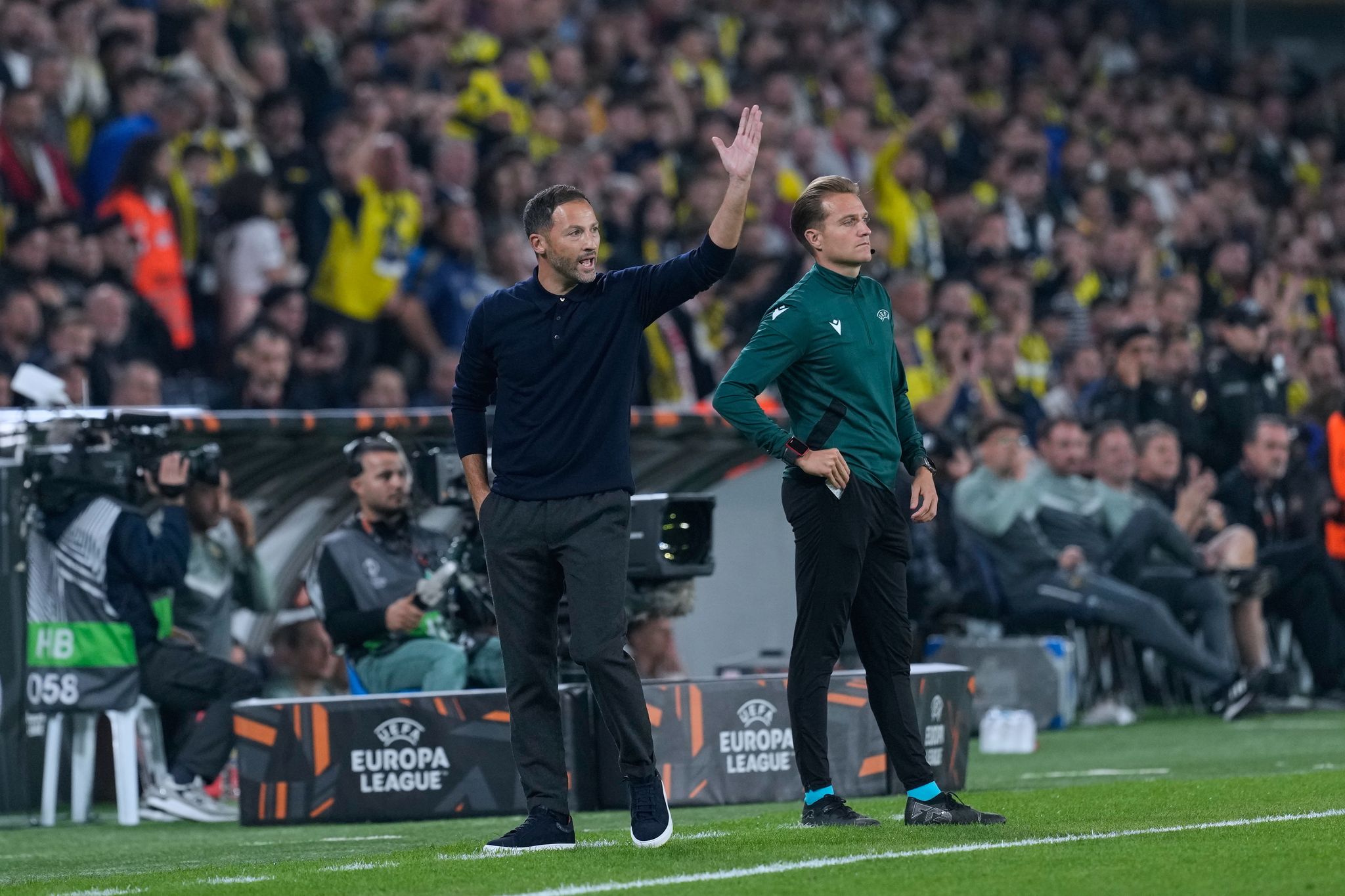 Fenerbahce trennt sich nach Derby-Pleite von Trainer Tedesco