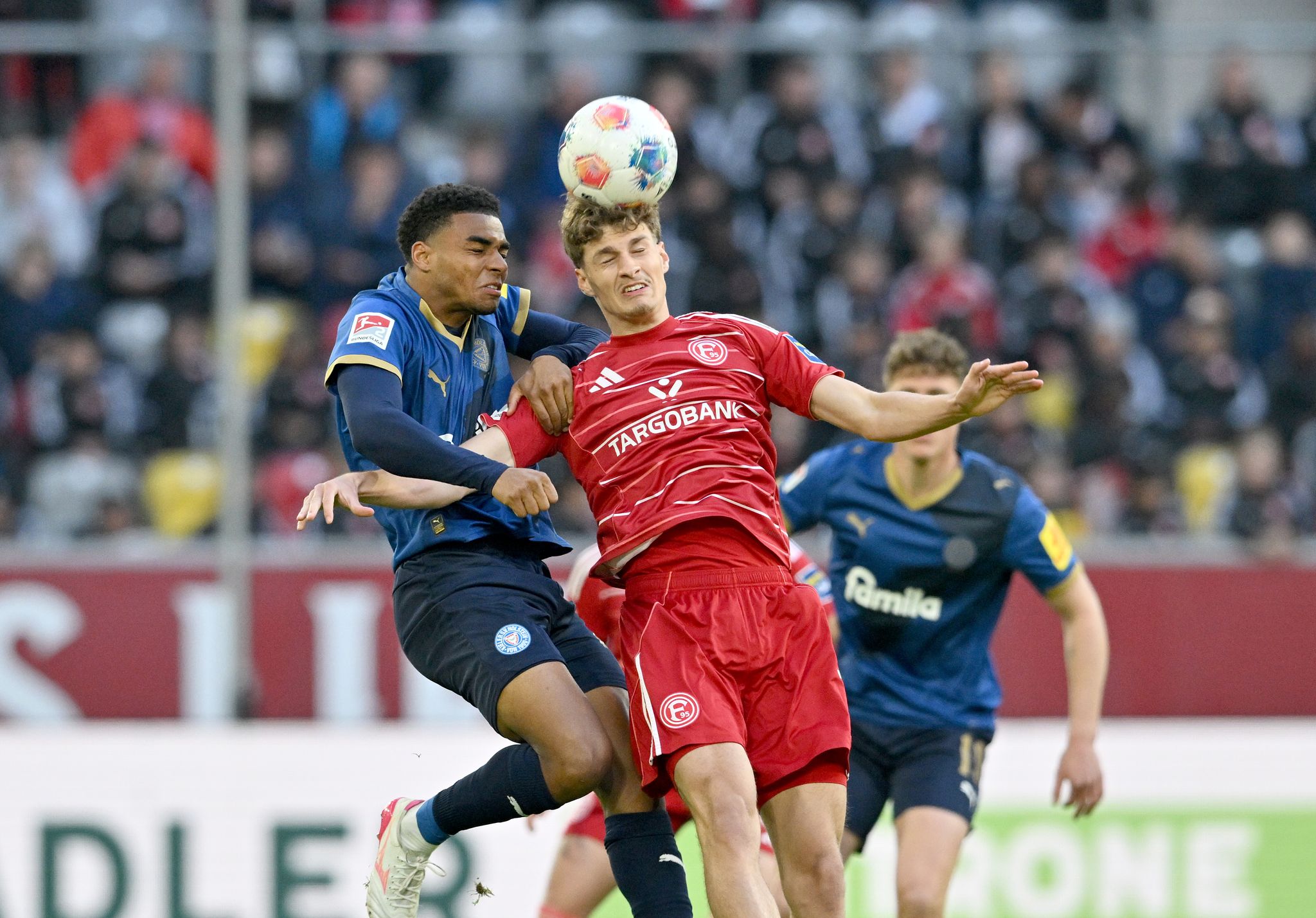 Kiel gewinnt Kellerduell und überholt kriselnde Düsseldorfer