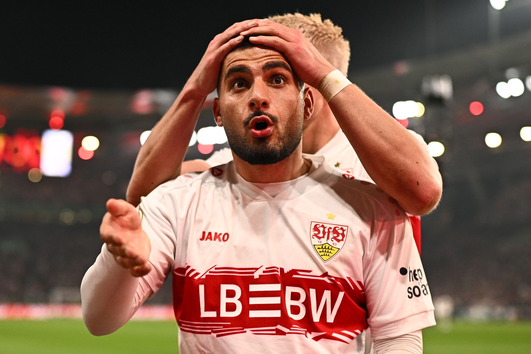 Titelverteidiger VfB nach dramatischem Sieg im Pokal-Finale