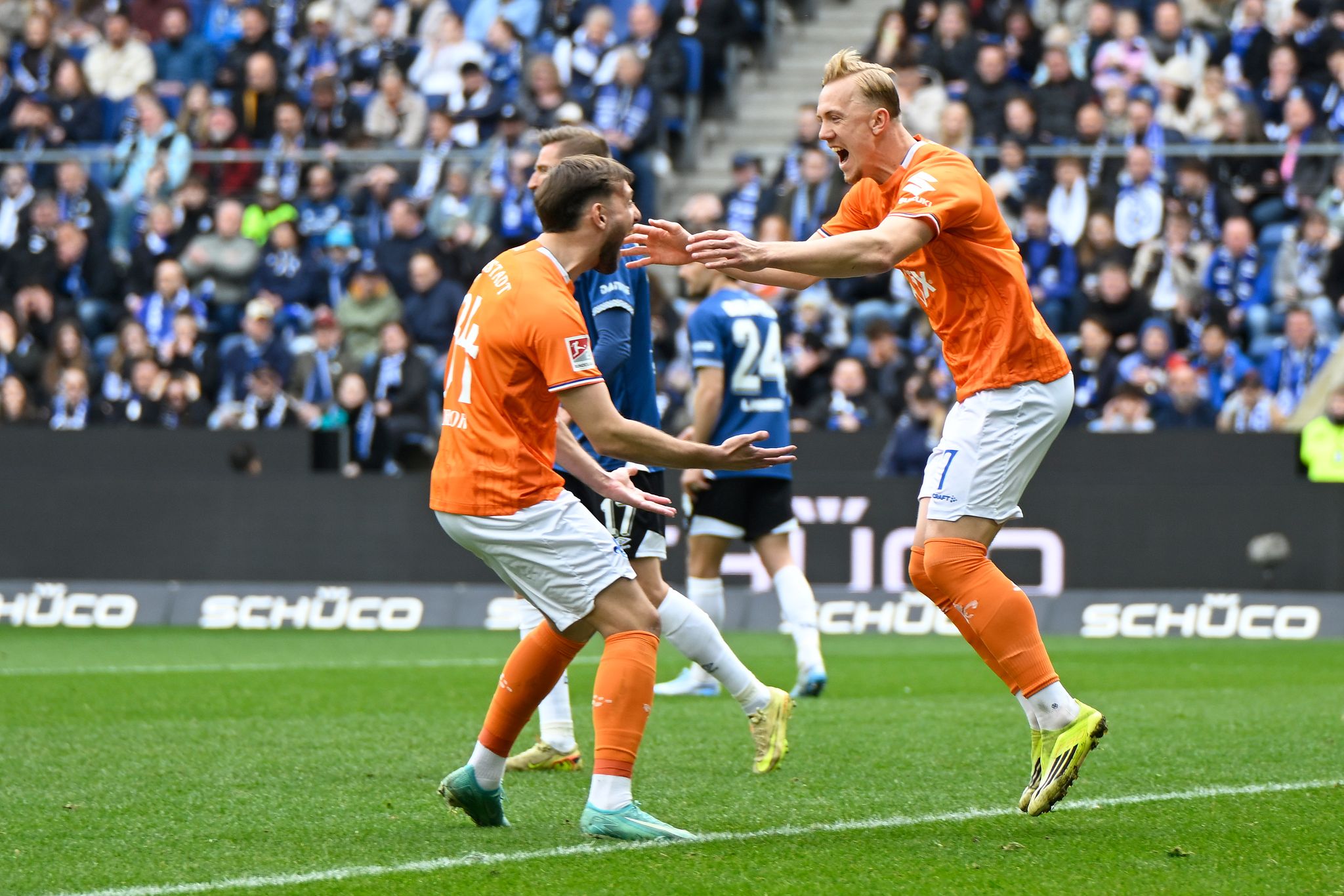 Jubel auf der Alm: Bielefeld dreht Spiel gegen Darmstadt