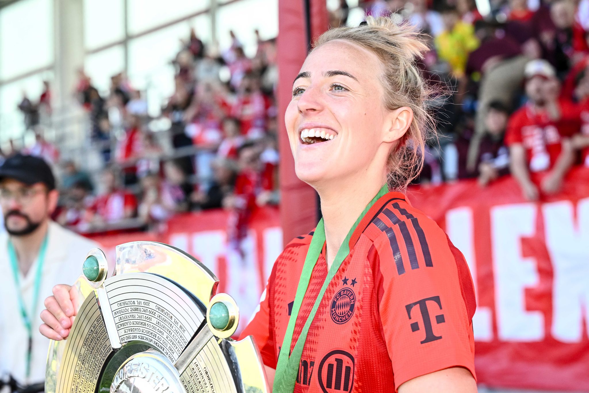 Ex-Nationalspielerin Carolin Simon verlässt FC Bayern