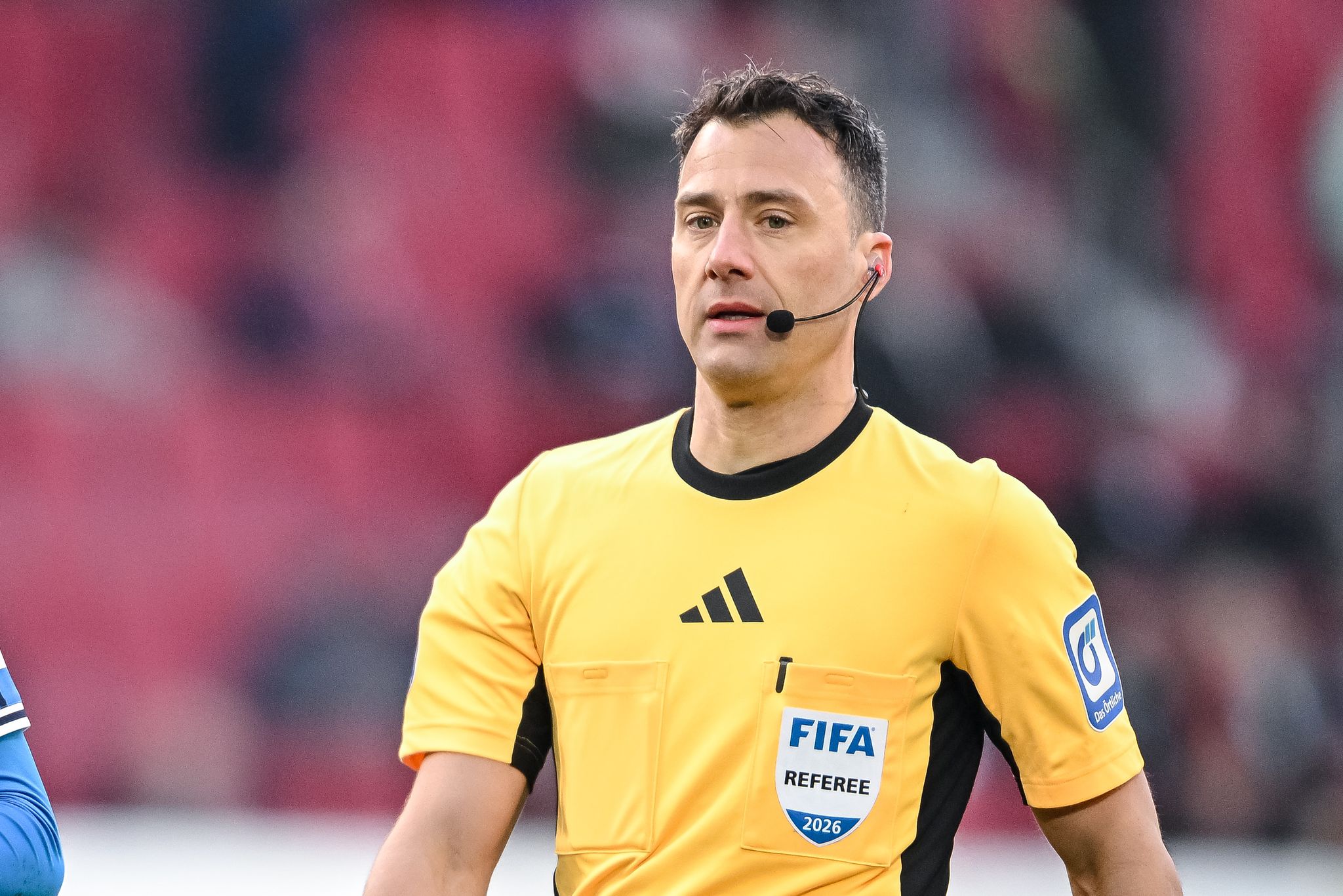 Als einziger Deutscher: Zwayer pfeift bei der Fußball-WM