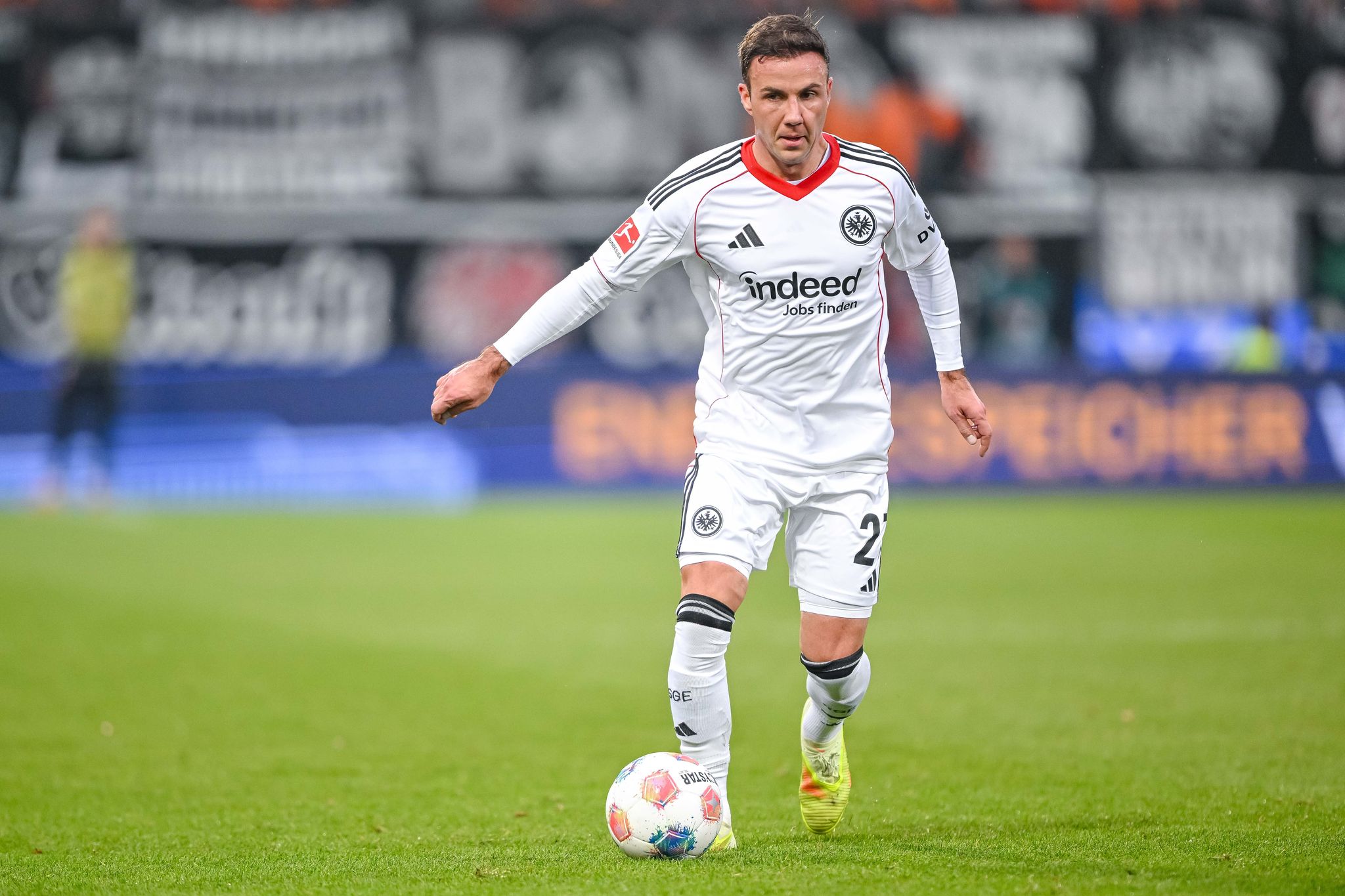Götze verlängert Vertrag bei Eintracht Frankfurt bis 2028