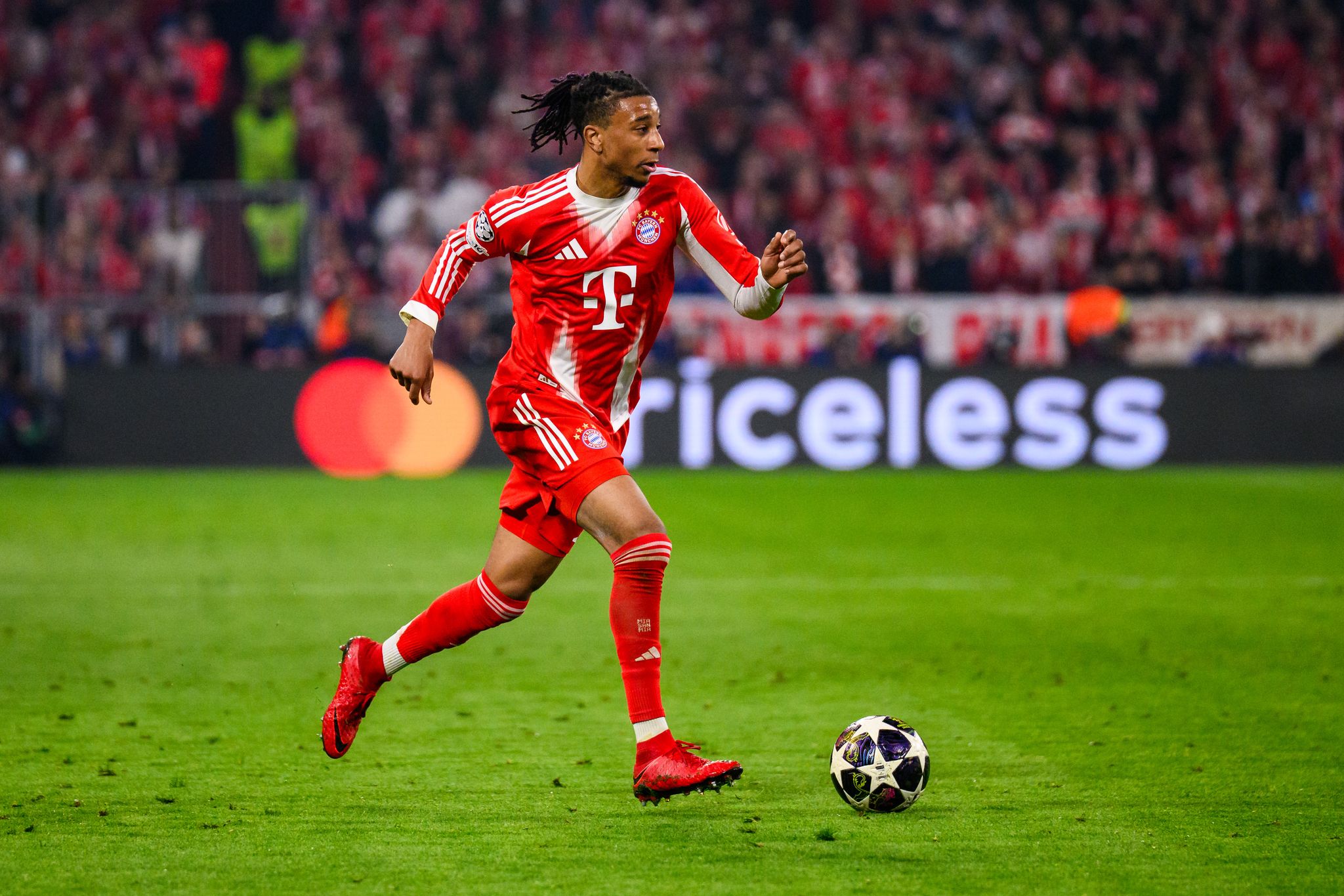 Eberl zu Transfergeraune über Olise: «Lassen wir abprallen»