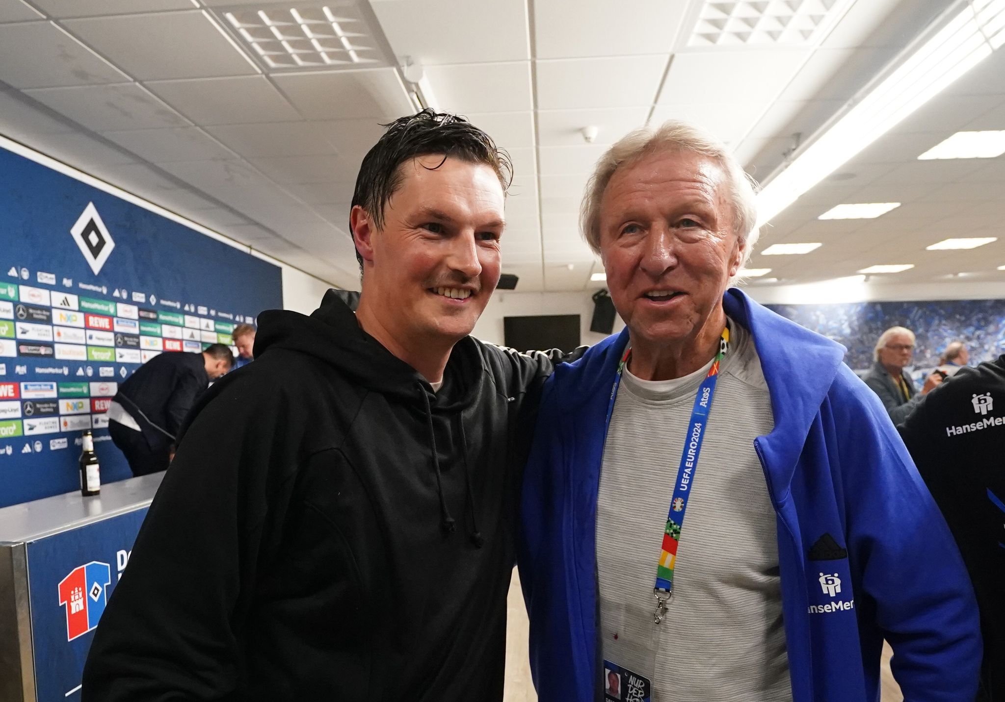 Hrubesch wird 75: Polzin will für HSV-Legende singen