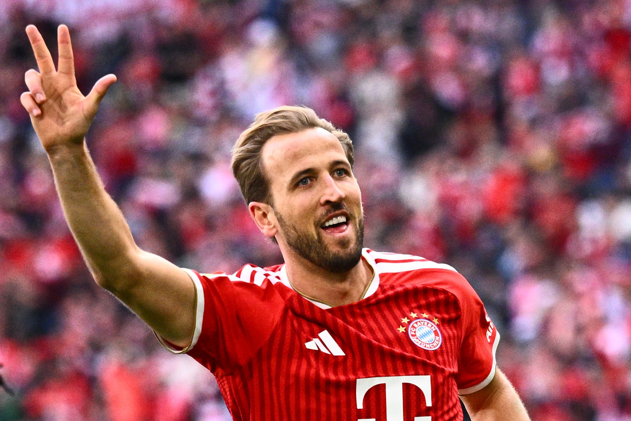 36 Tore: Schützenkönig Kane sorgt mit Hattrick für Novum