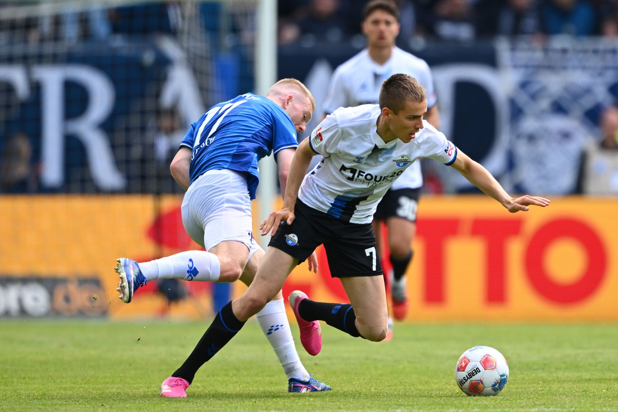 2:0 in Darmstadt: Paderborn in Relegation zur Bundesliga